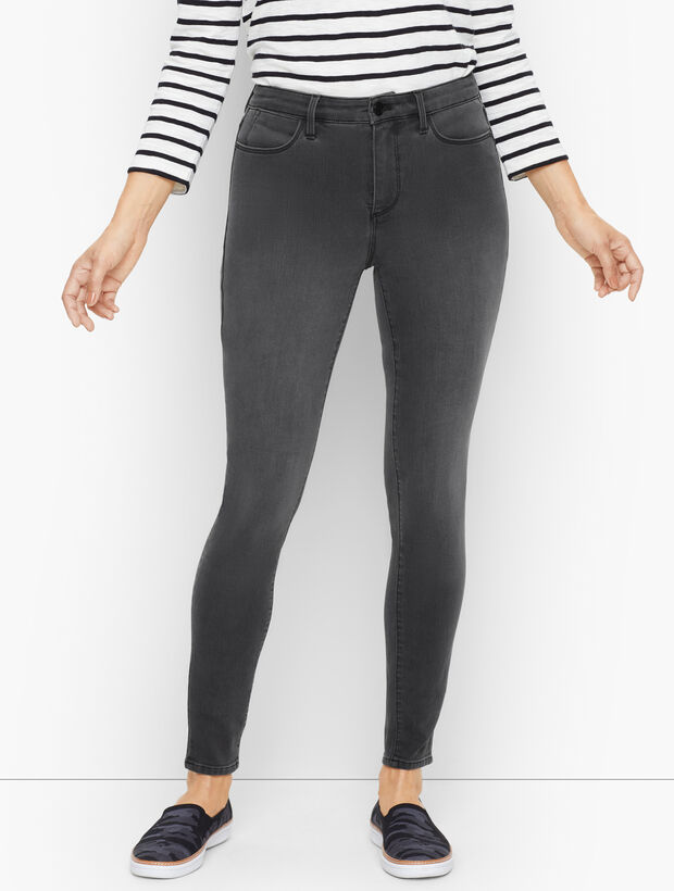 Women's Curvy Jeggings & Skinny Jeans