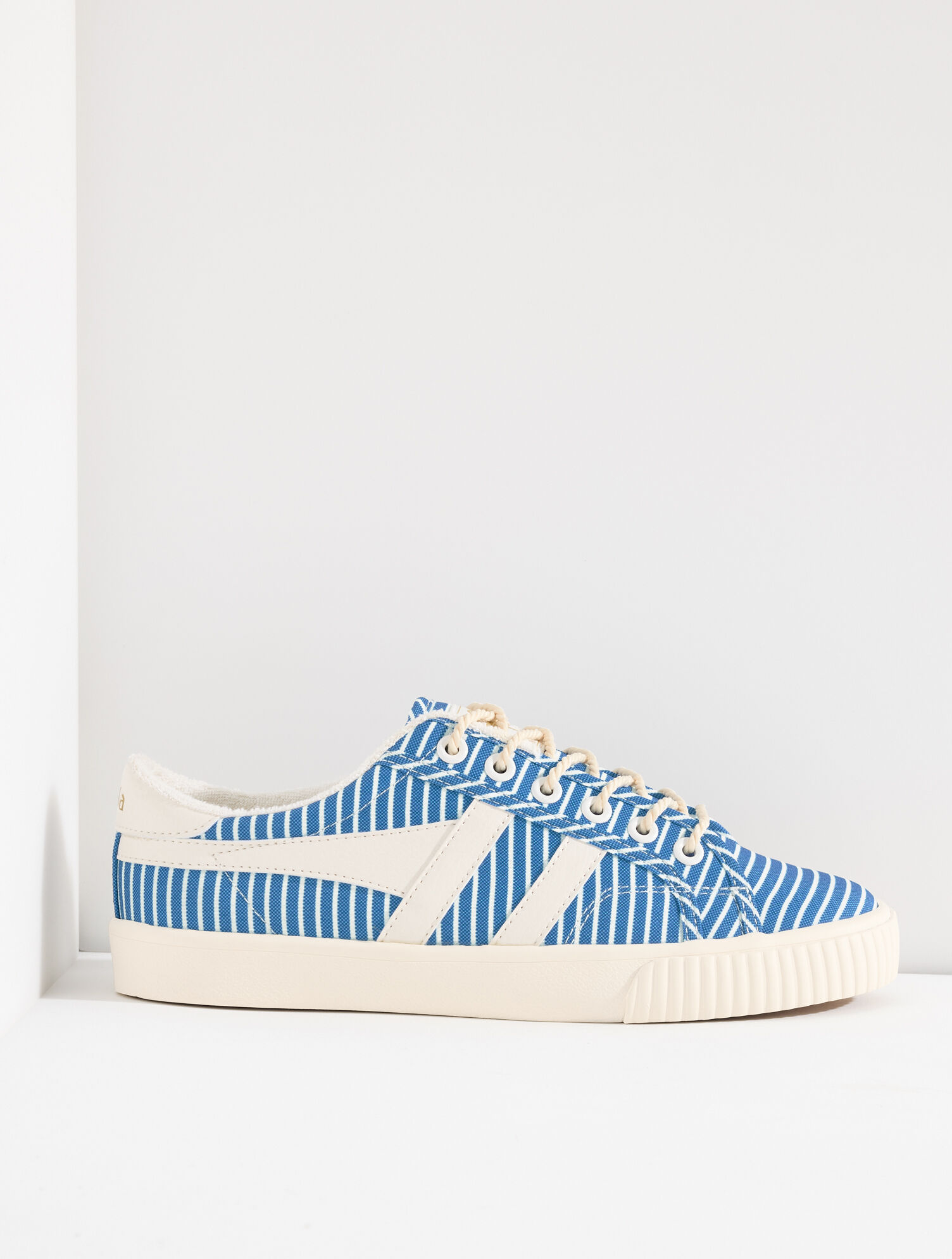 Gola&reg; Mark Cox Tennis Sneakers - Coastal Stripes