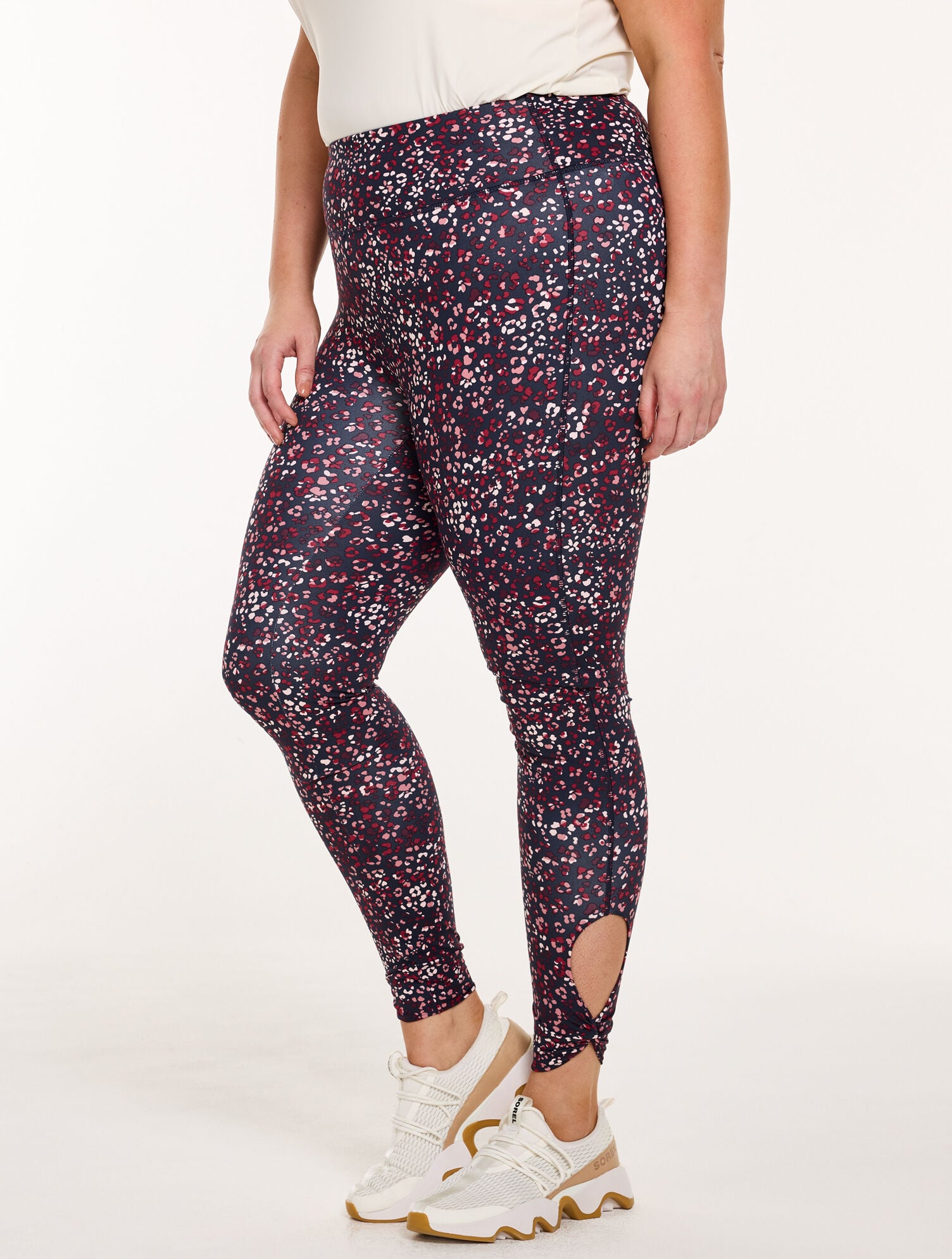 Out &amp; About Twist Capri Leggings - Leopard Kaleidoscope