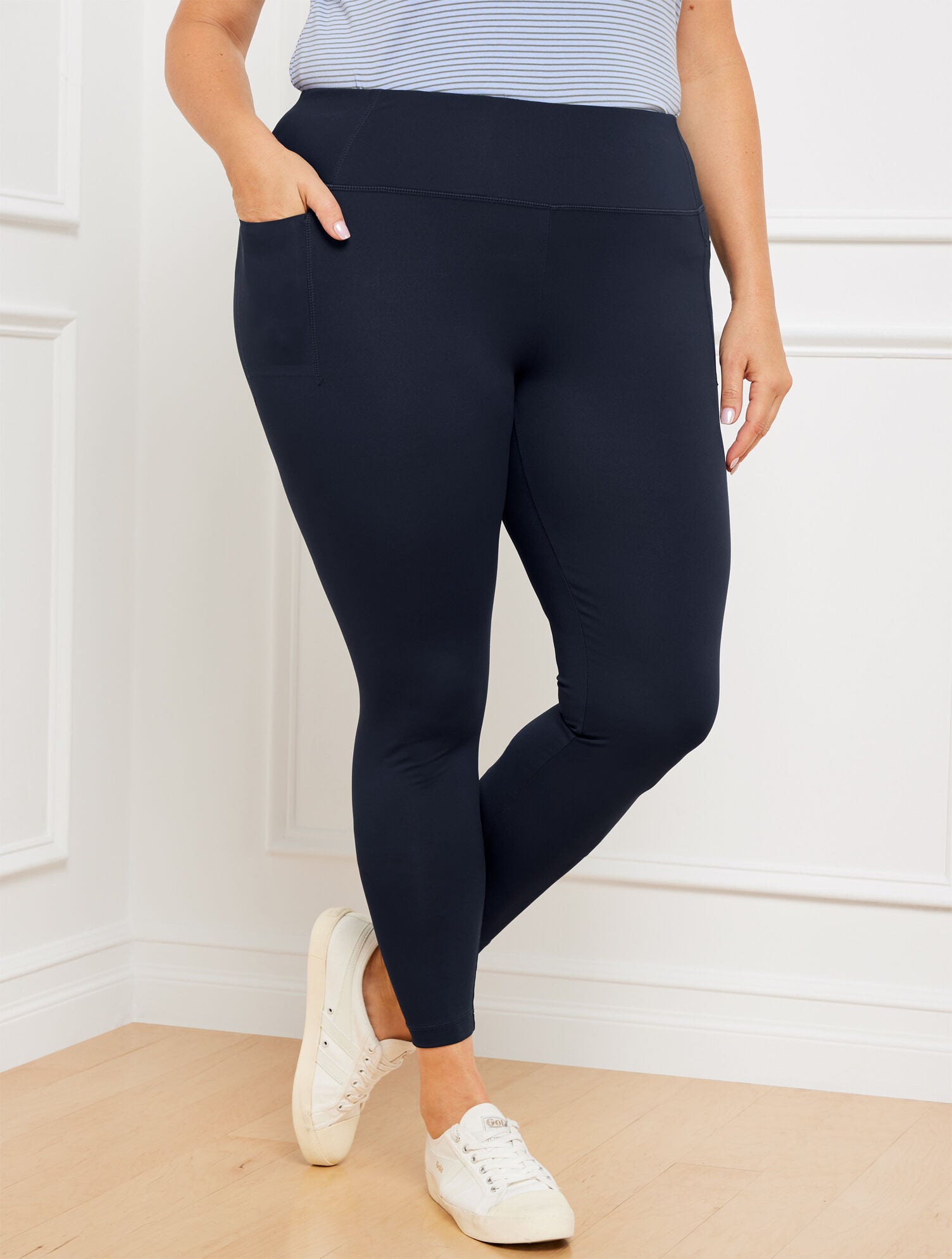 Out &amp; About Essential Leggings