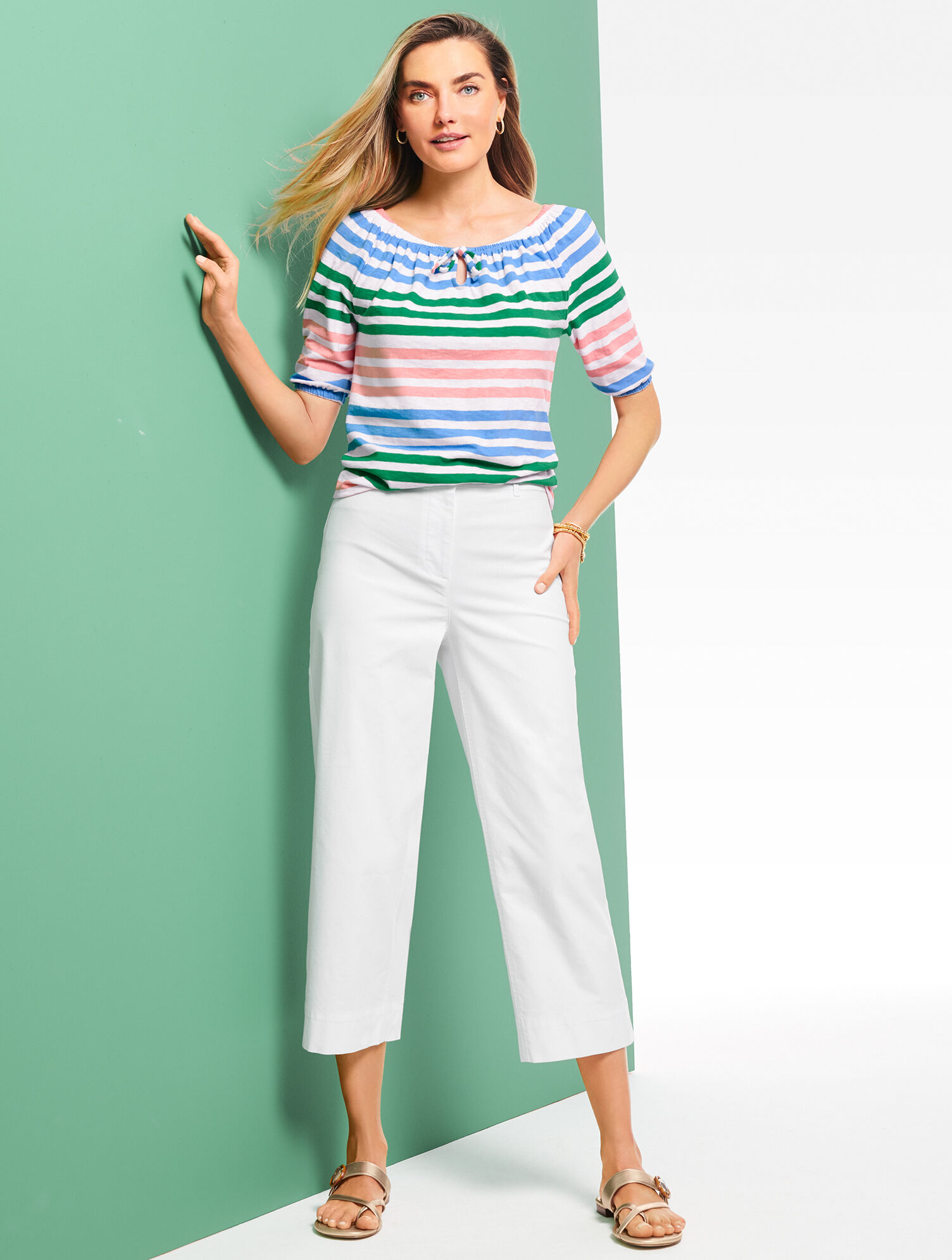 Wide Leg Crop Chinos