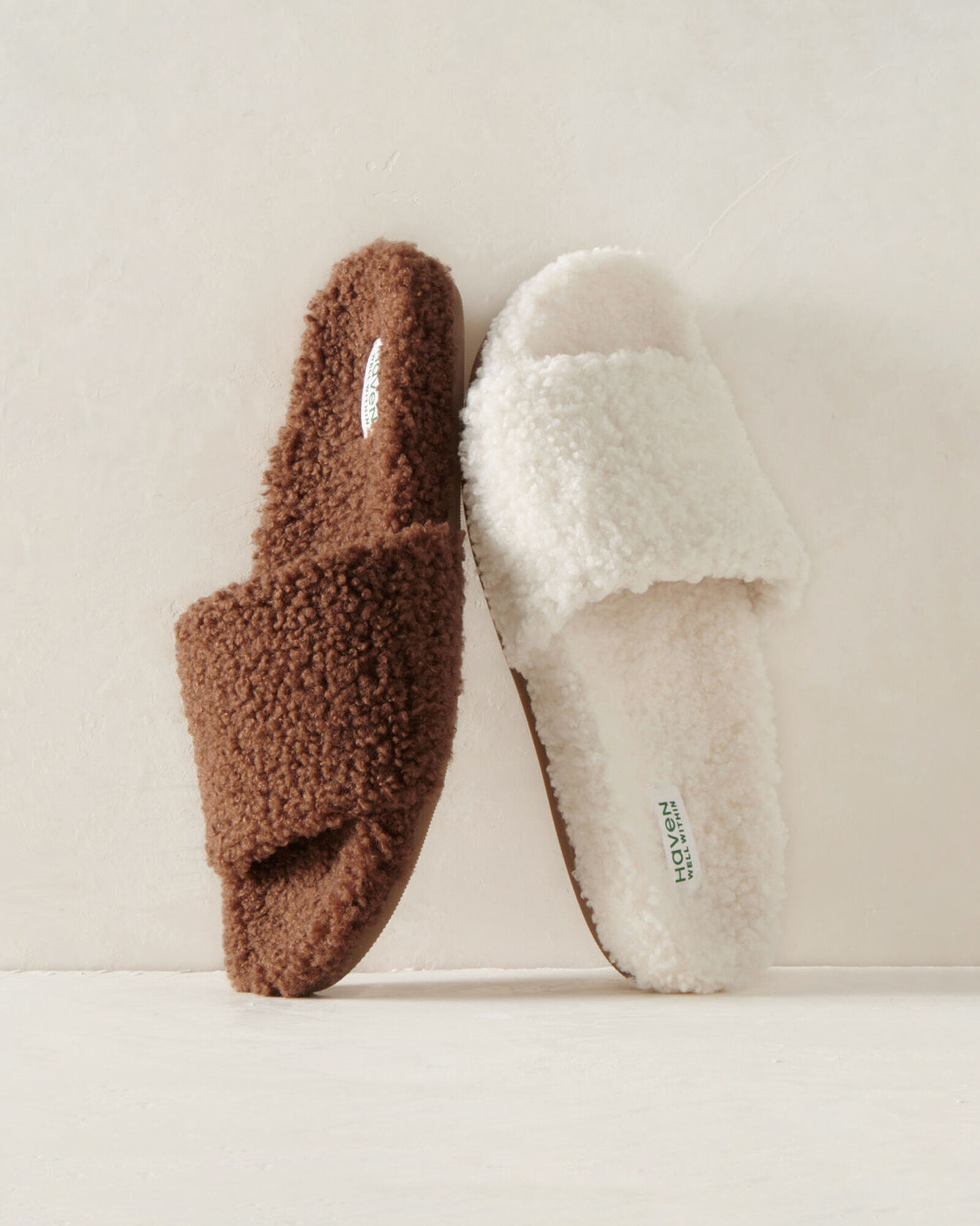 sherpa la costa slide on