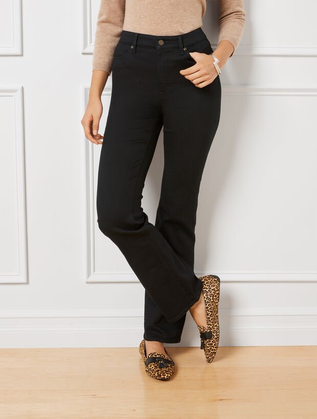 High-Waist Barely Boot Jeans - Black Wash Curvy Fit