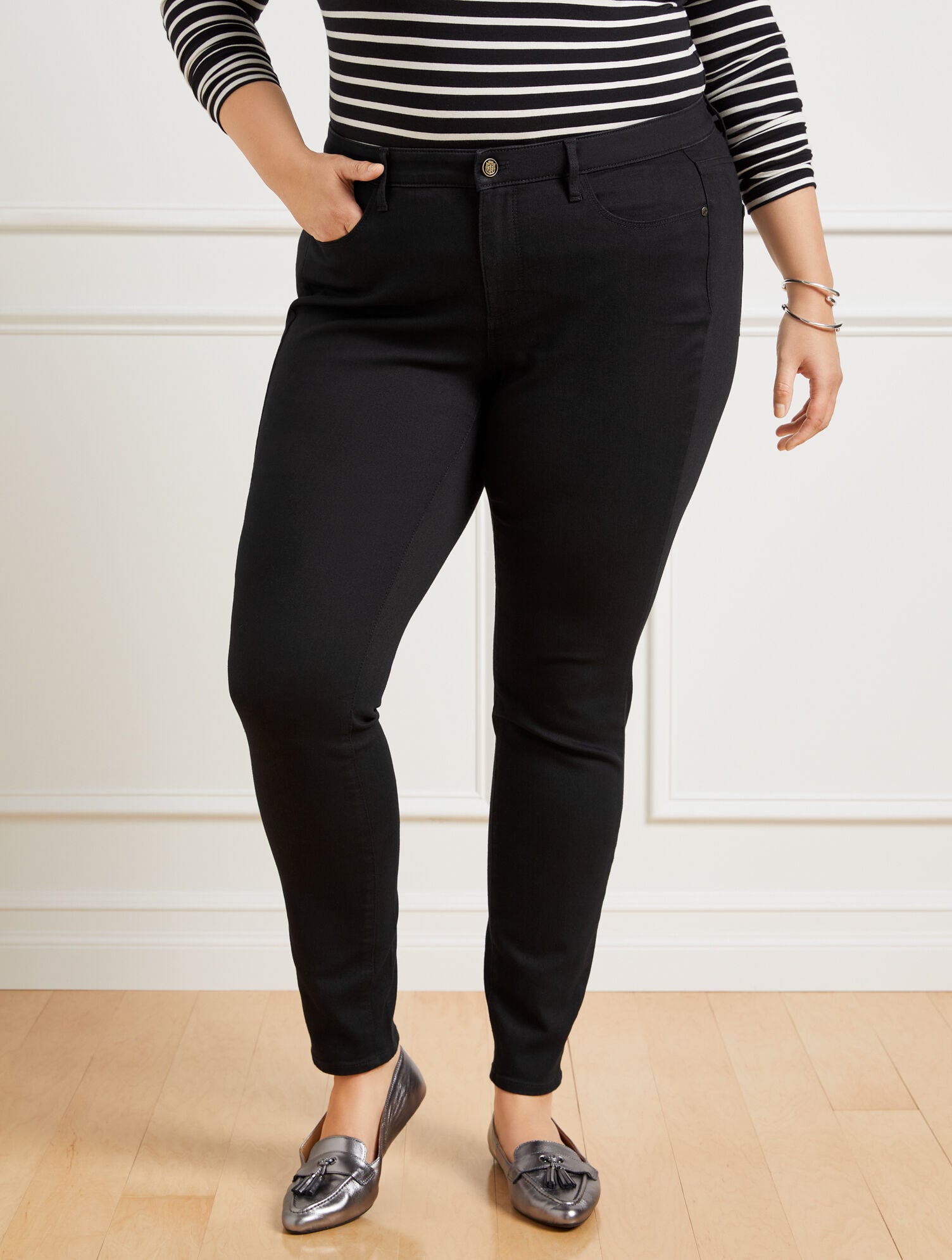 Jeggings - Black - Curvy Fit