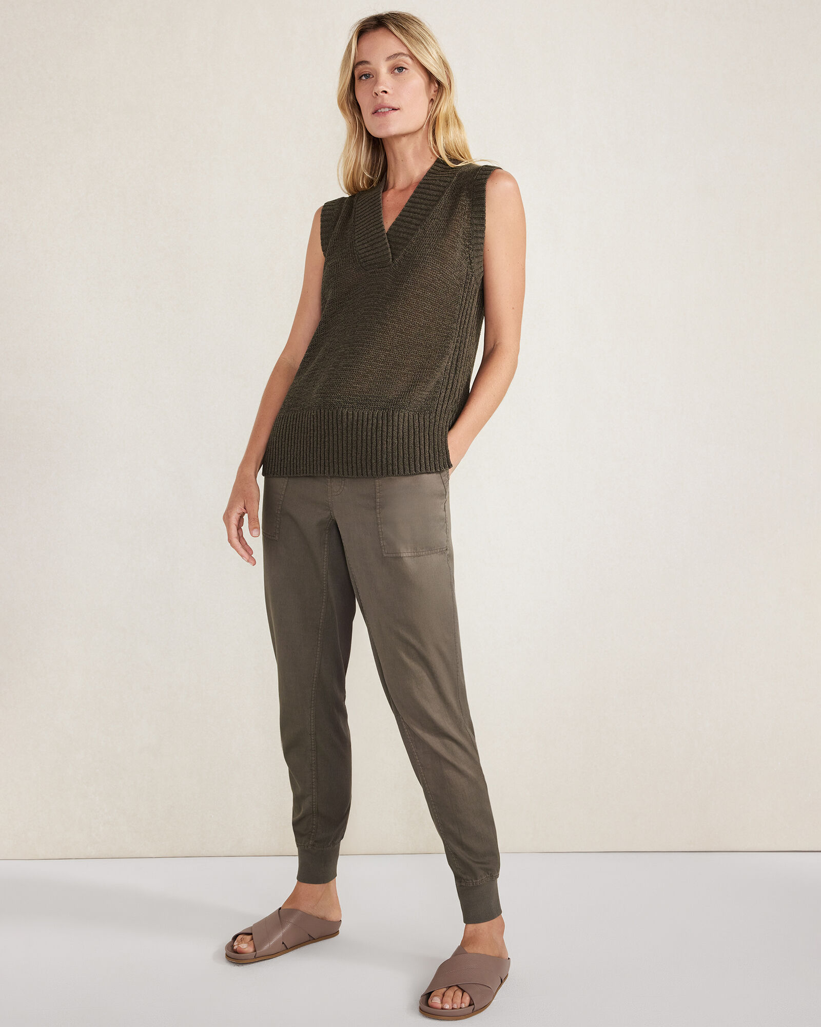 L’Appartement COTTON WOOL KNIT VEST Elith Cotton-Linen Button Knit Vest