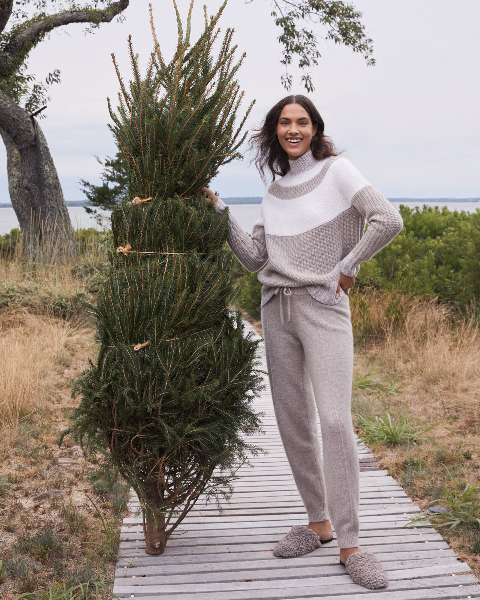 Cashmere Pintuck Joggers | Haven Well Within