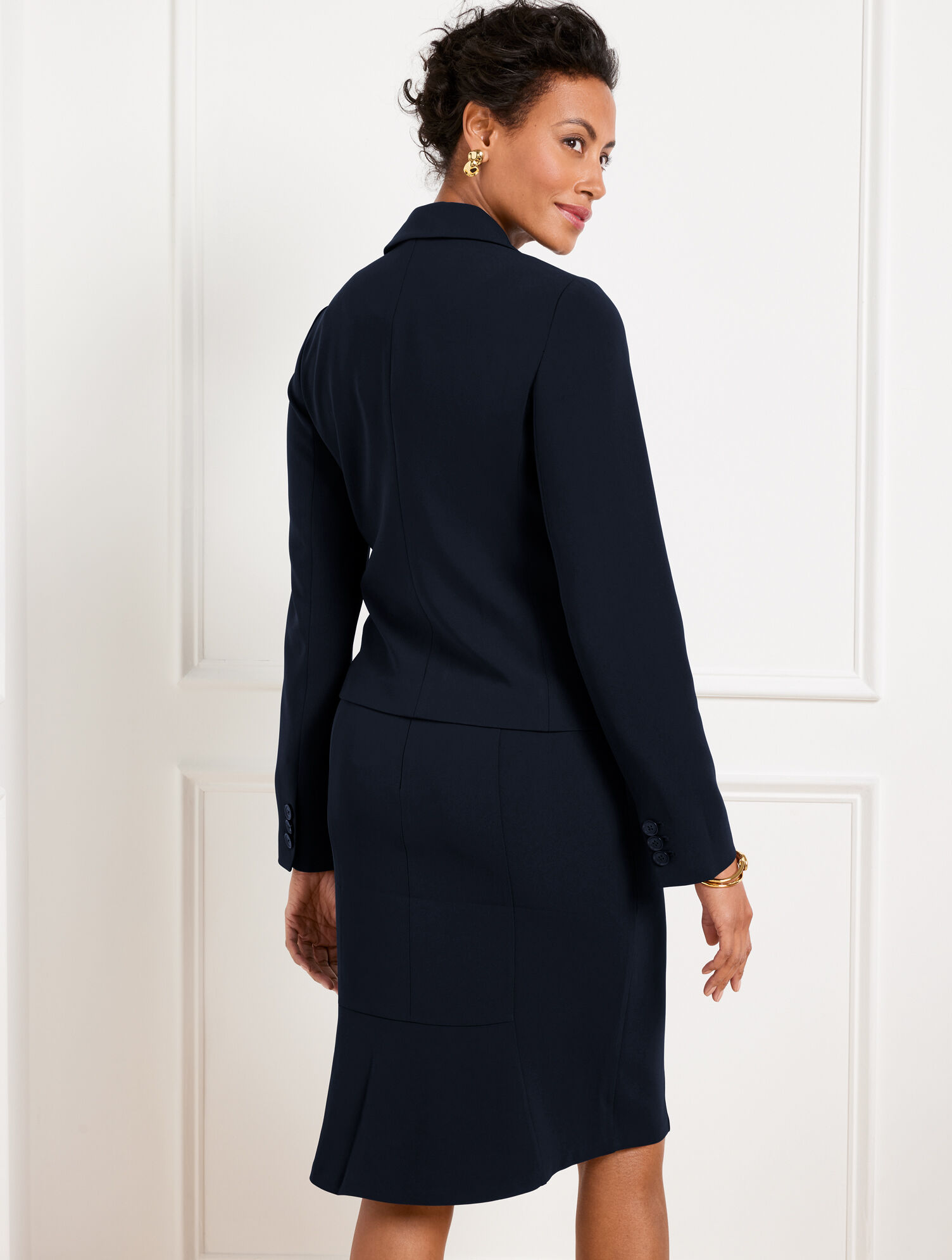 Easy Travel Cropped Blazer