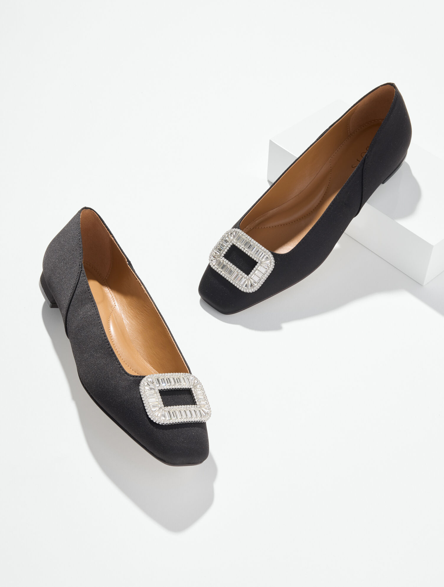 Sutton Ornament Flats - Satin