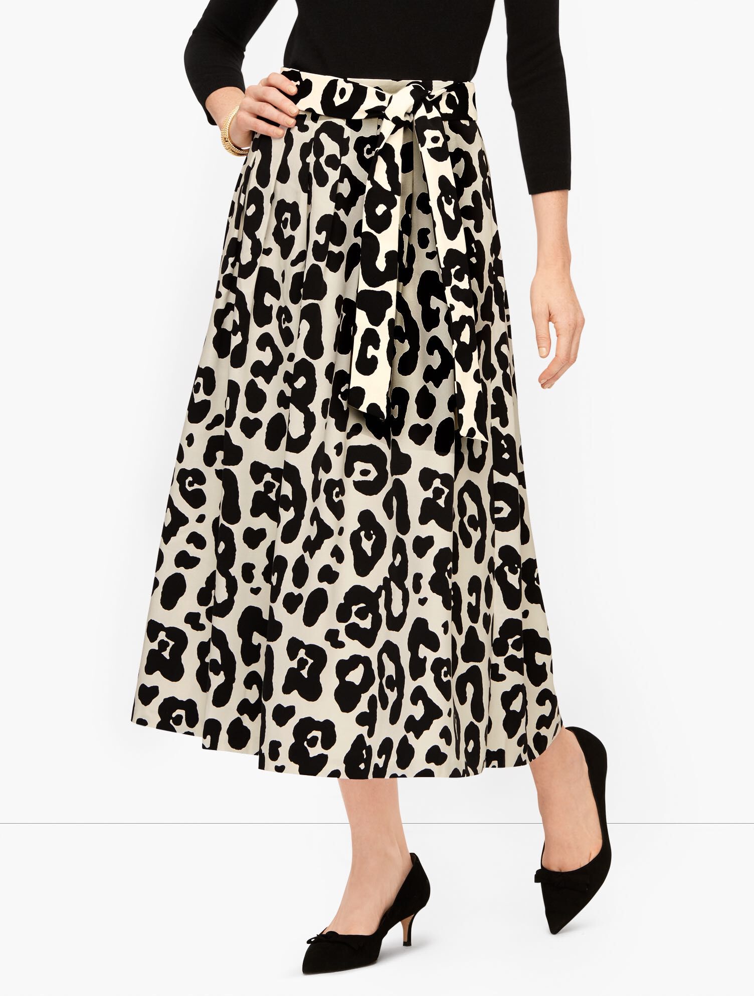 Pleated Tie Waist Leopard Skirt