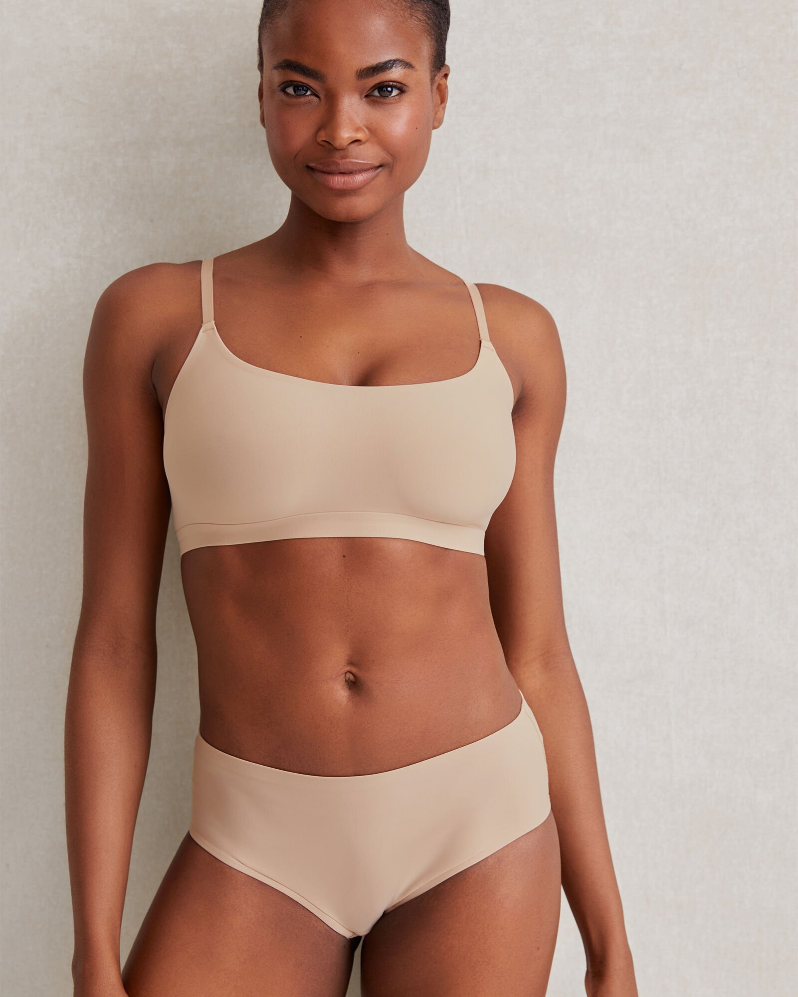 Luna Scoop Bralette - image 5