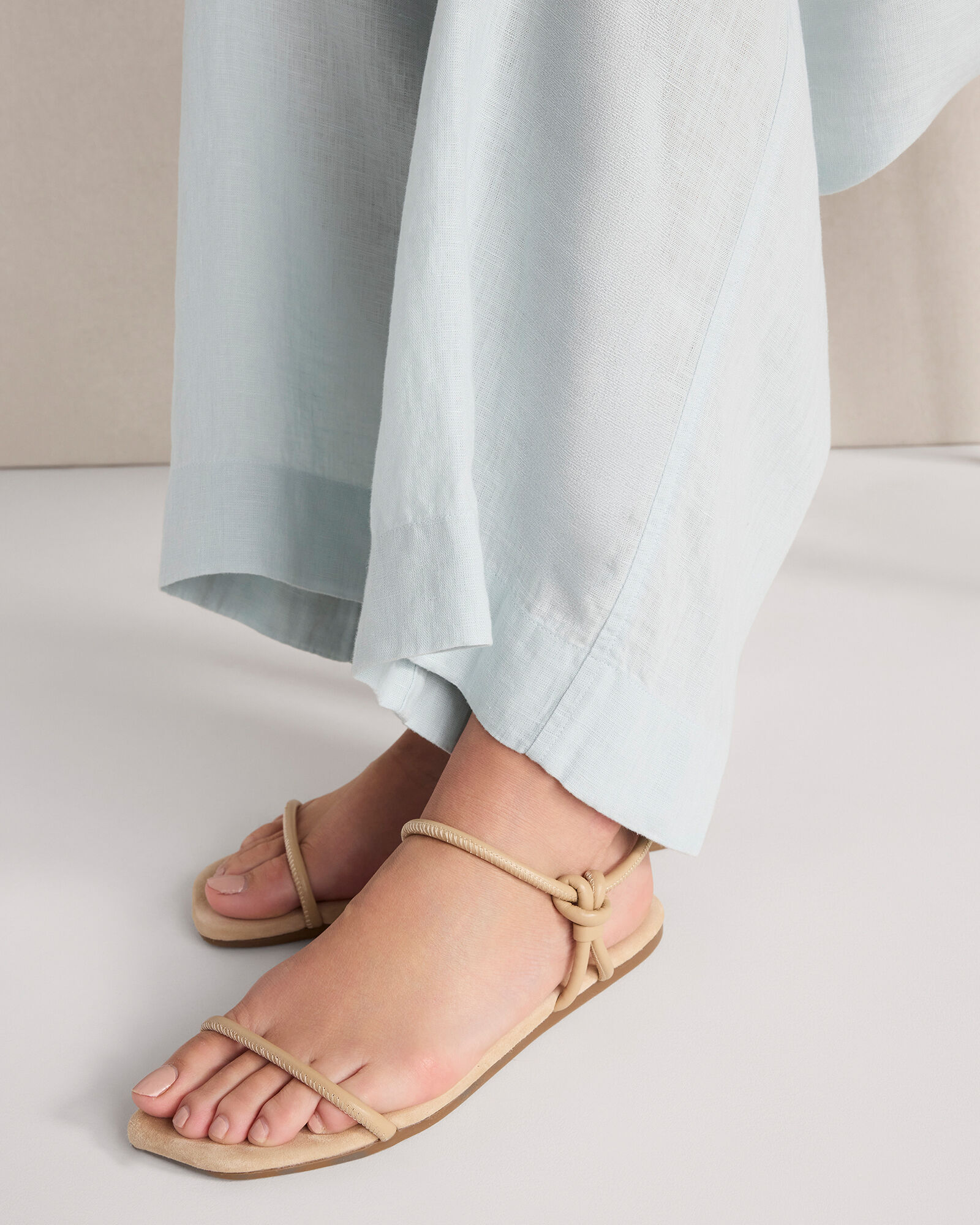Leather Double Strap Knot Sandals