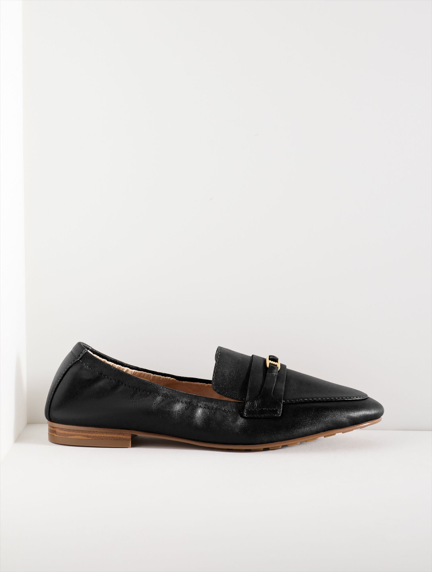 VTG Talbots Square Toe Black Loafers Size 9.5 Leather 90s Minimalist Office Chic Laura Tasseled Leather Loafers | Talbots main image 4