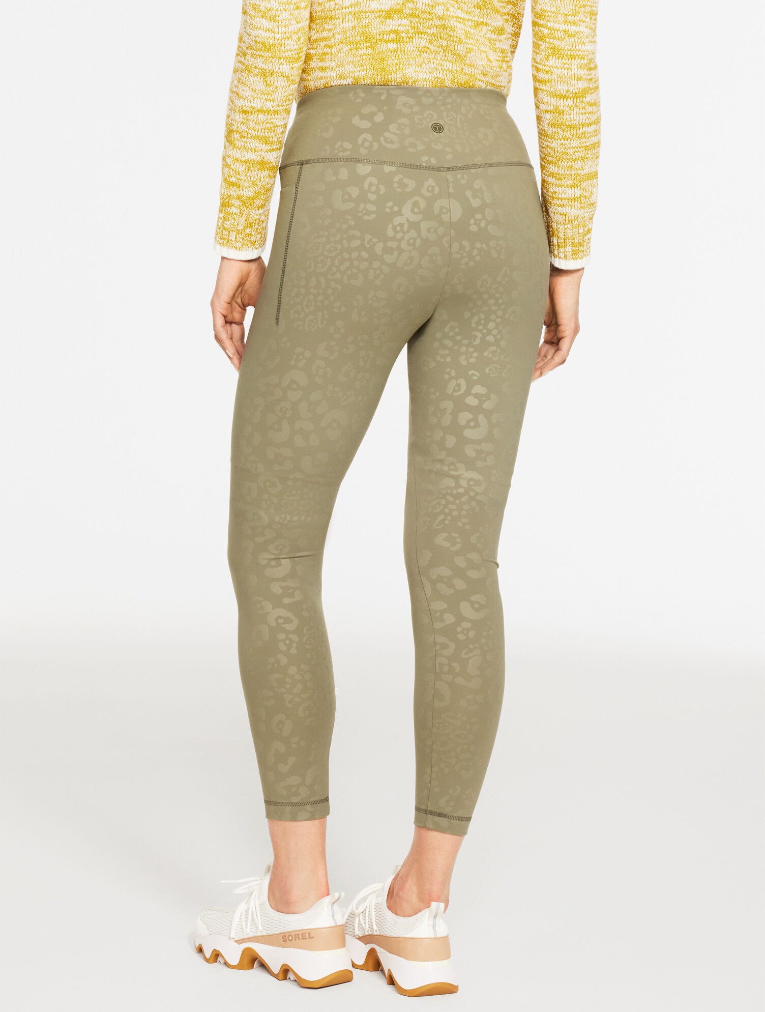 Out &amp; About Leggings - Spot On Leopard