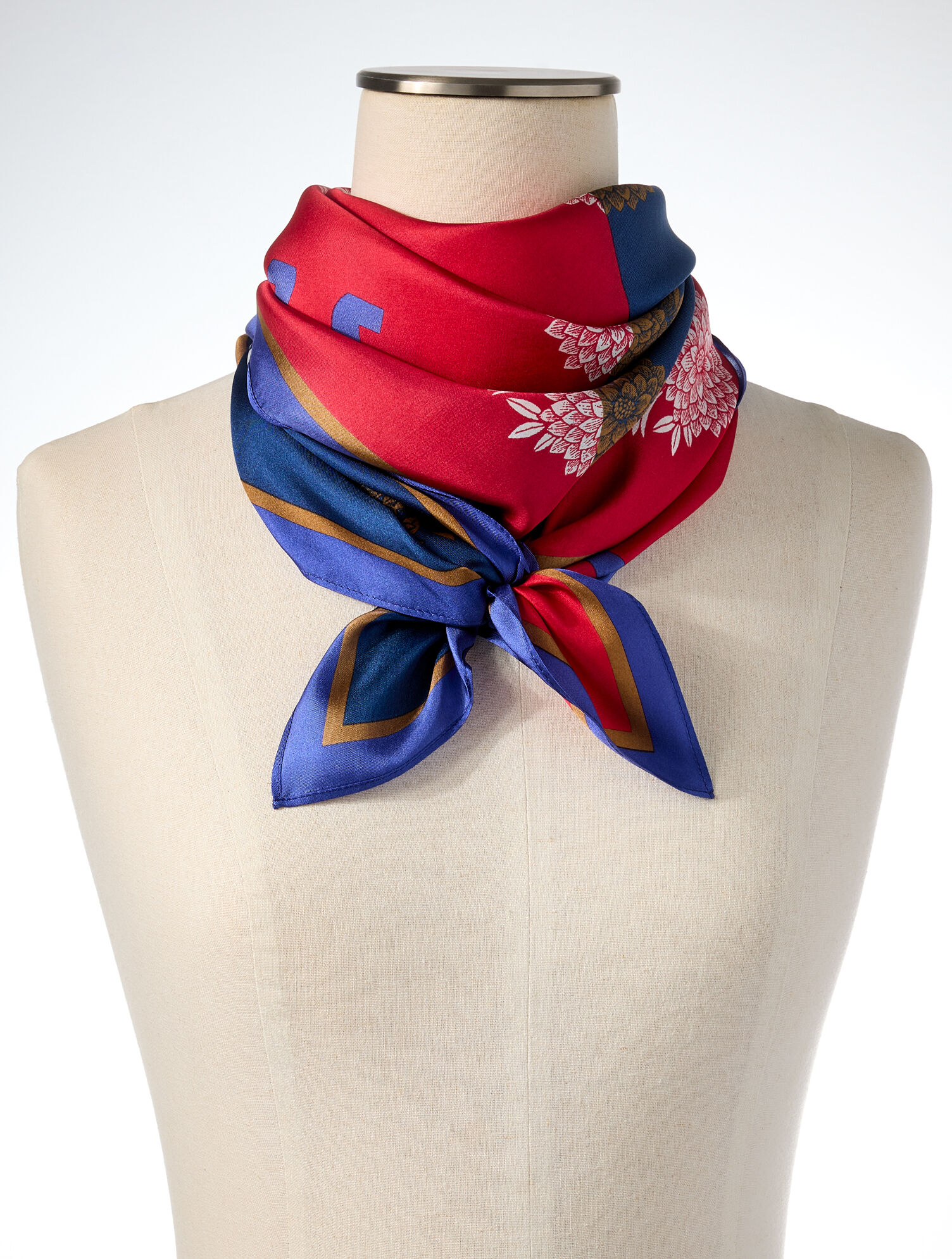 Effortless Horseshoes Square Scarf
