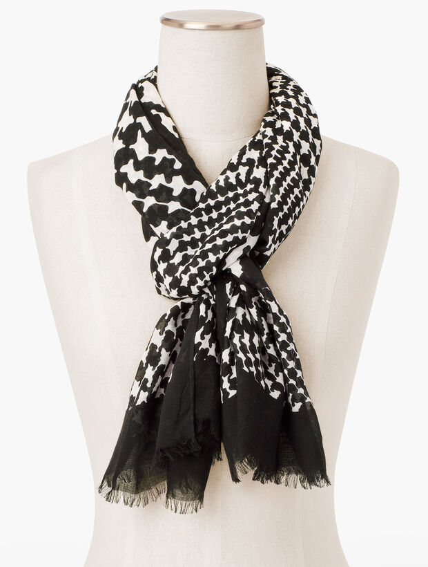 Jazzy  Houndstooth Scarf