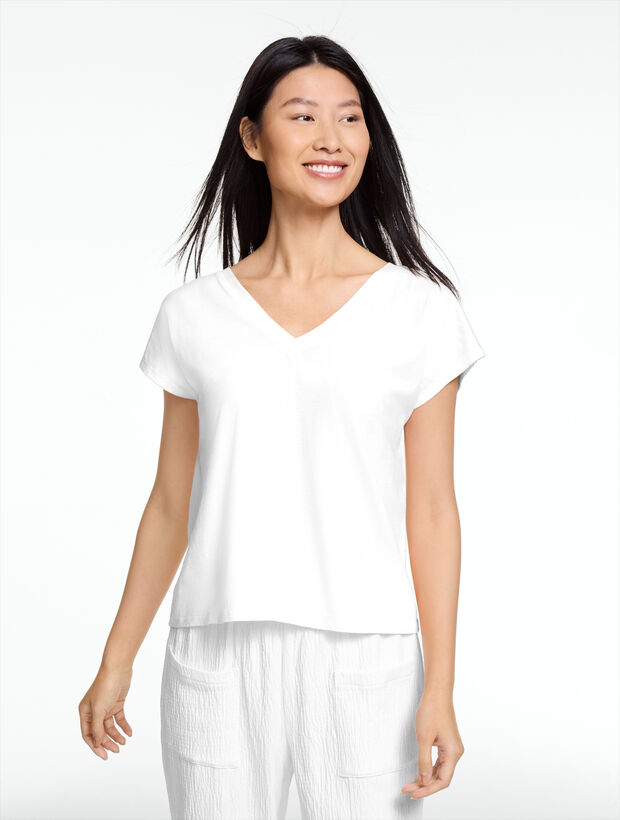 Short Sleeve V-Neck Slub Tee
