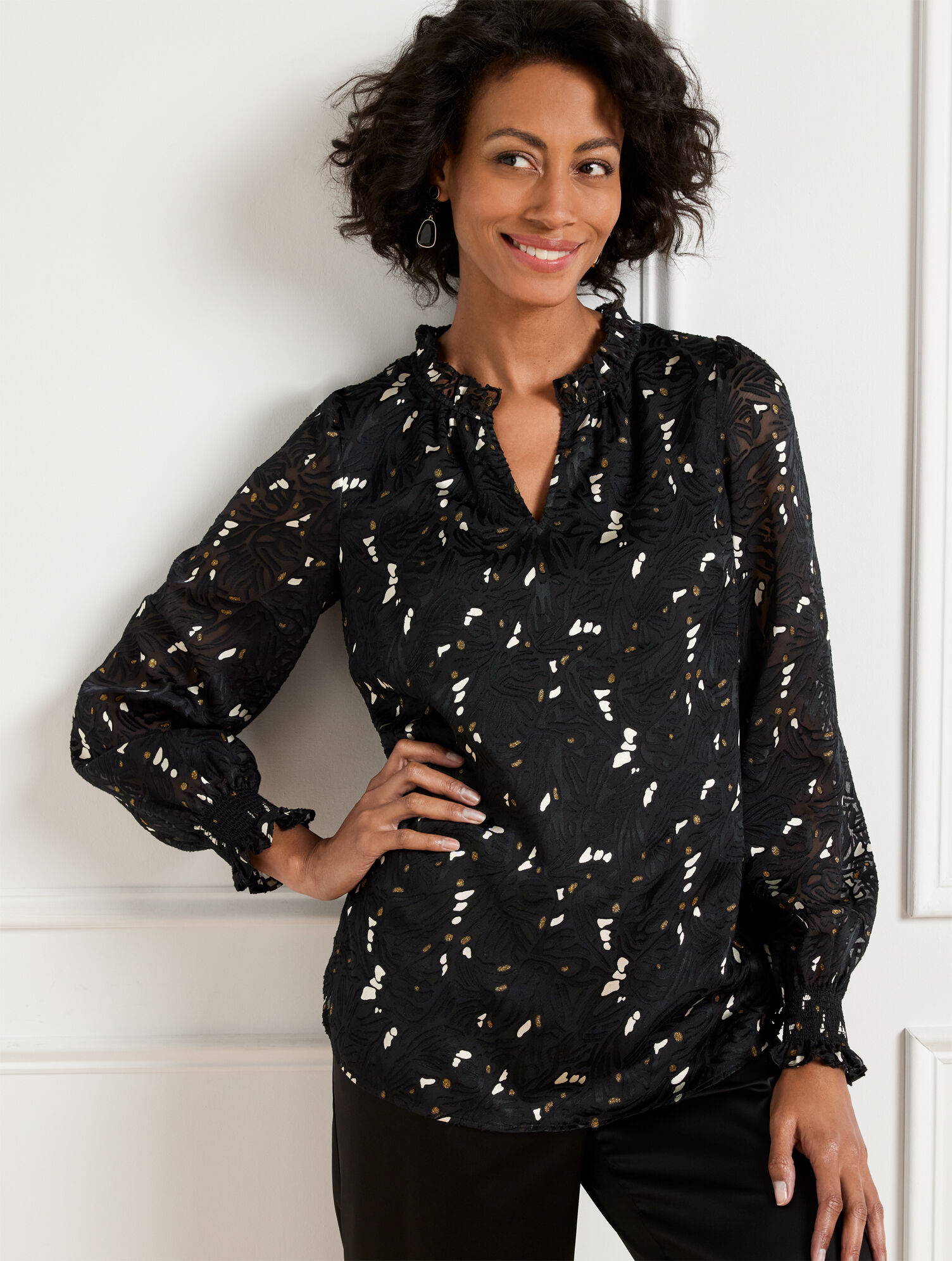 Floral Velvet Burnout Puff Sleeve Top