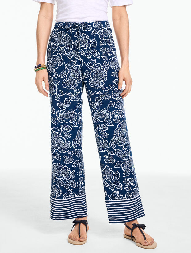Straight Ankle Pull-On Pants - Capri Rose