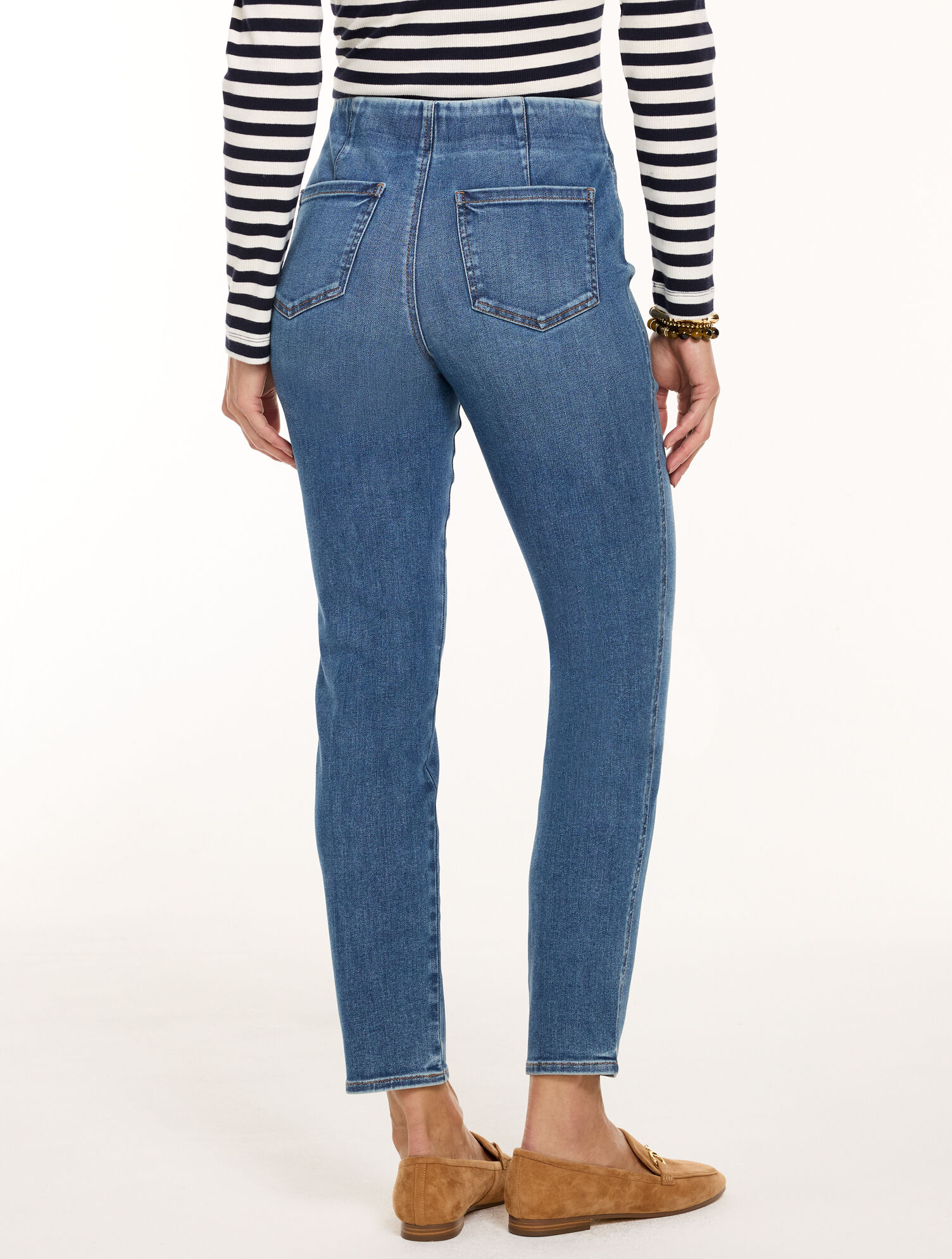 Slim Ankle Pull-On Travel Jeans - Marleybone Wash - thumbnail 3