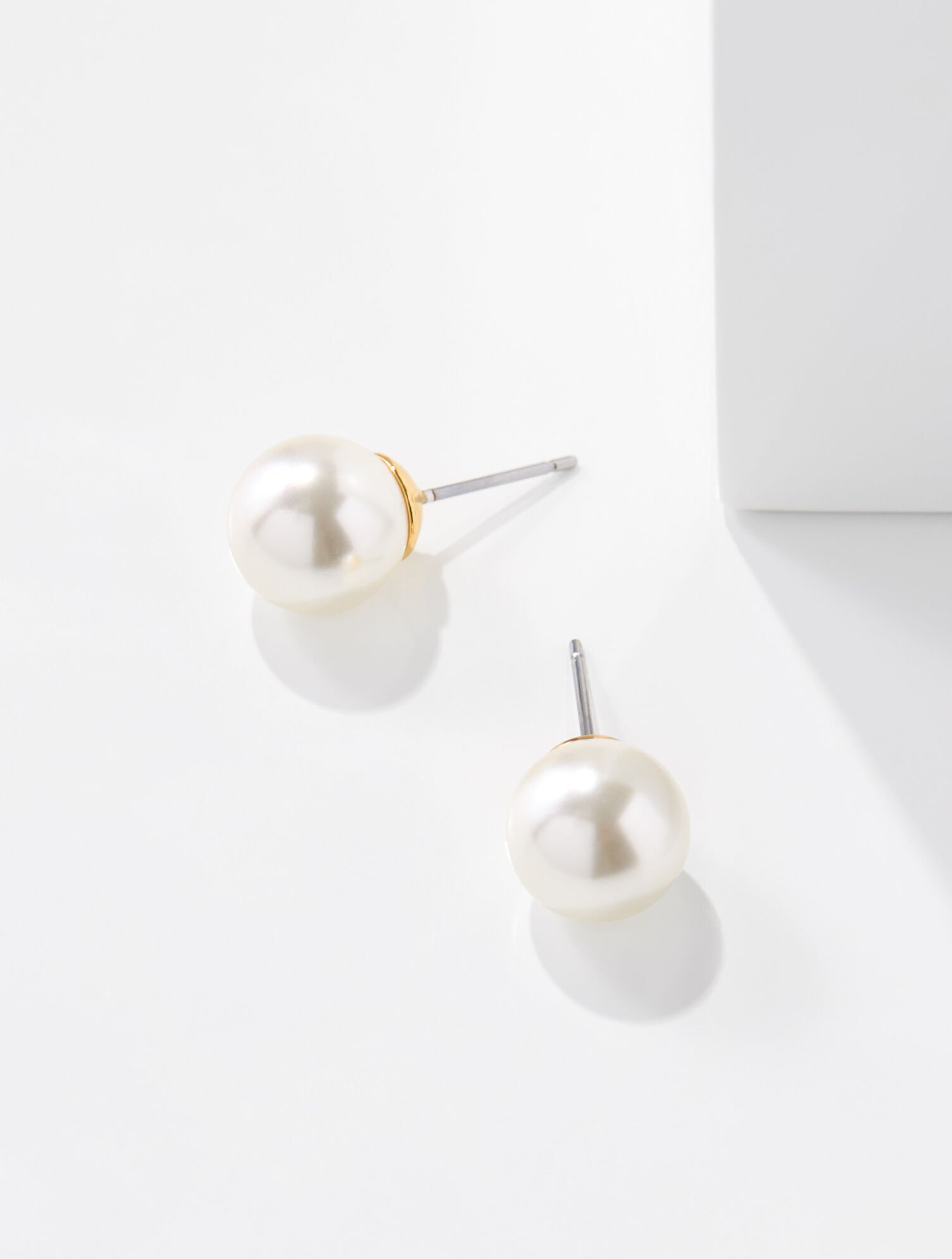 Classic Pearl Stud Earrings