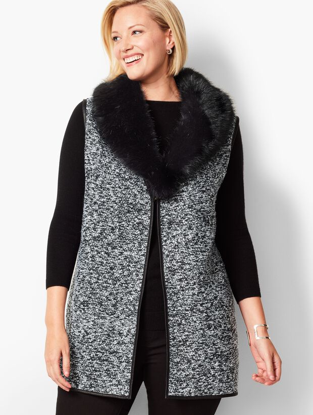 Plus Size Fur-Trim Boucl&eacute; Vest