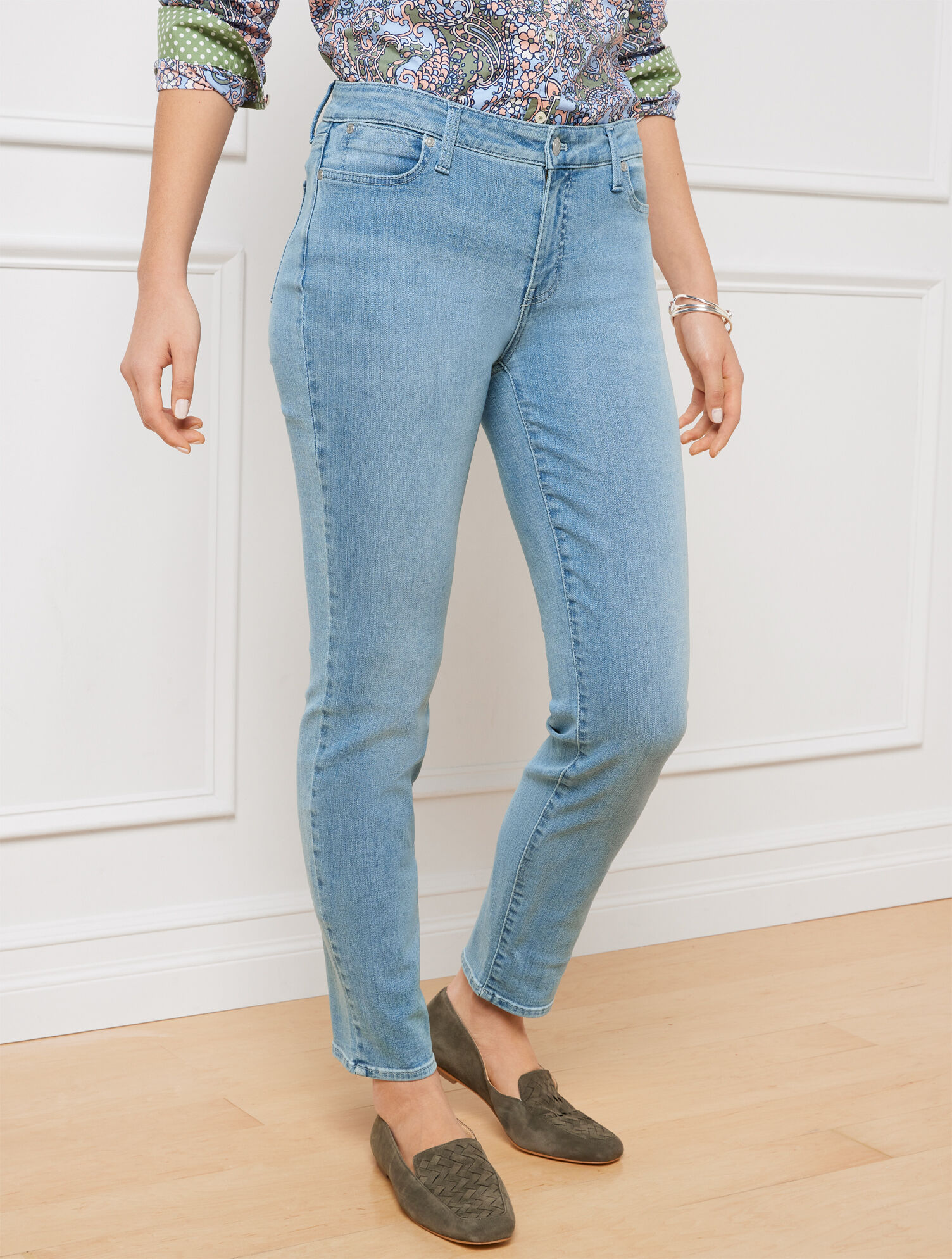 Slim Ankle Jeans - Monterey Wash - Curvy Fit