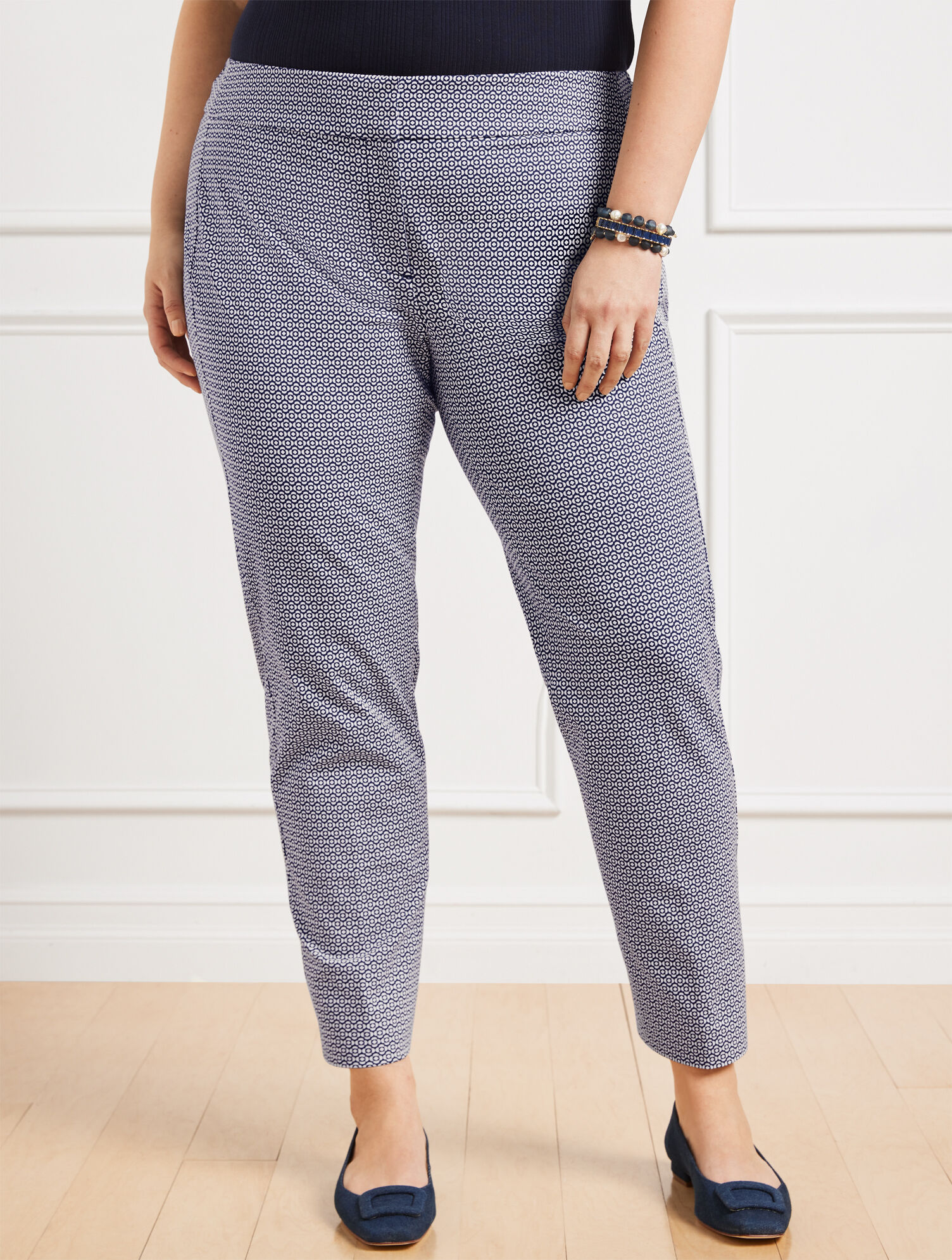 Plus Exclusive Talbots Chatham Ankle Pants Geo Floral Talbots