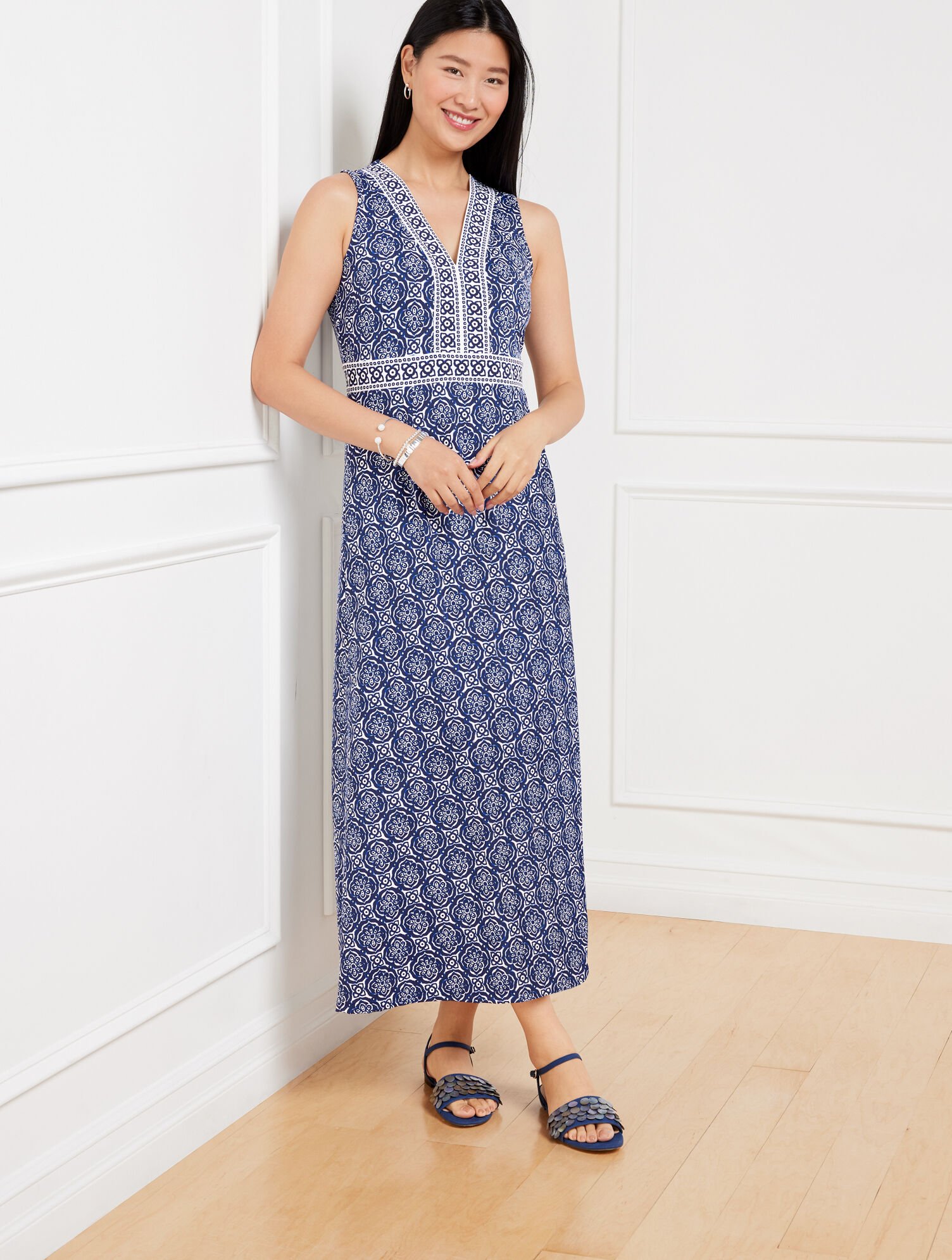 Effortless Jersey Maxi Dress - Pretty Medallion