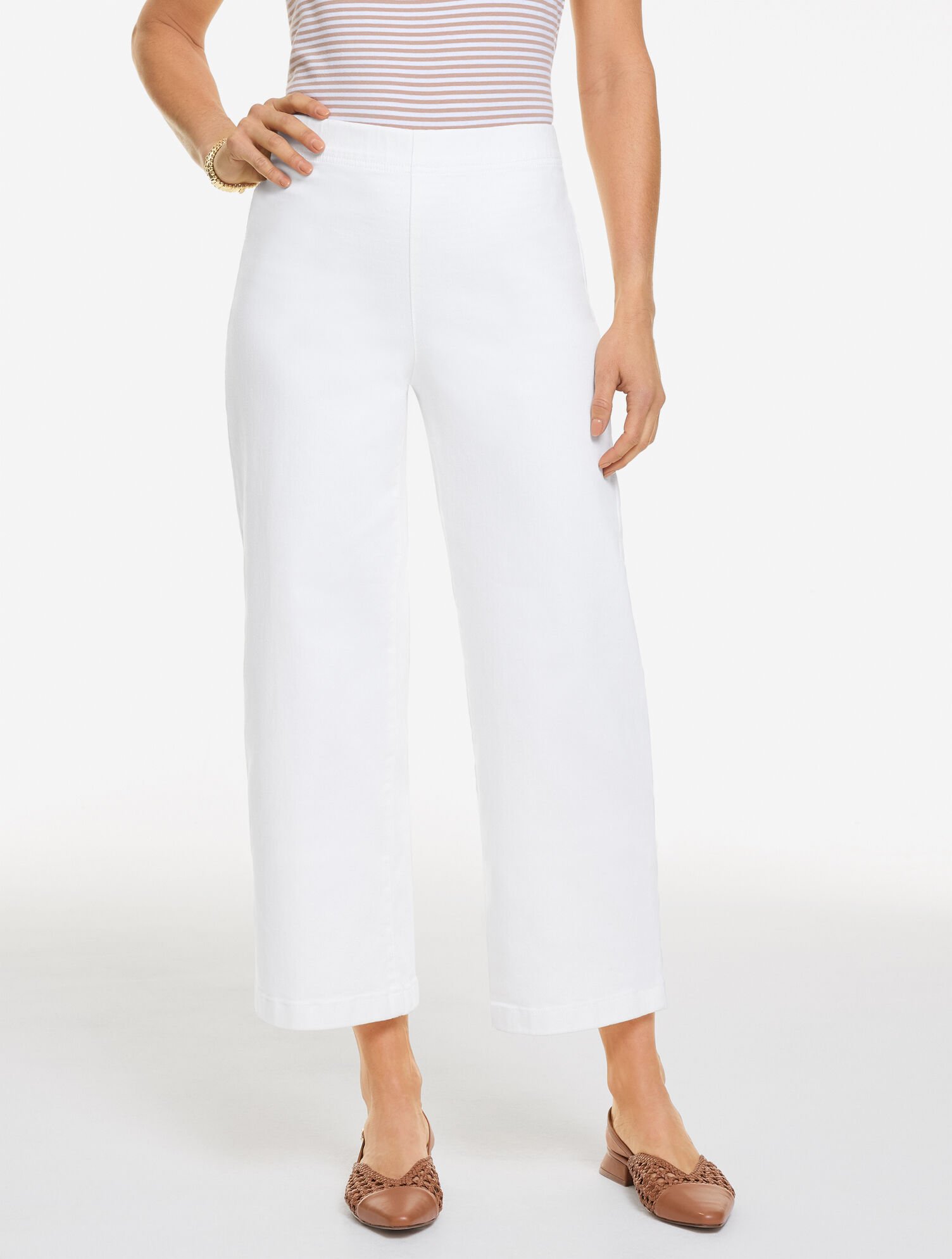 Wide Crop Pull-On Travel Jeans - White