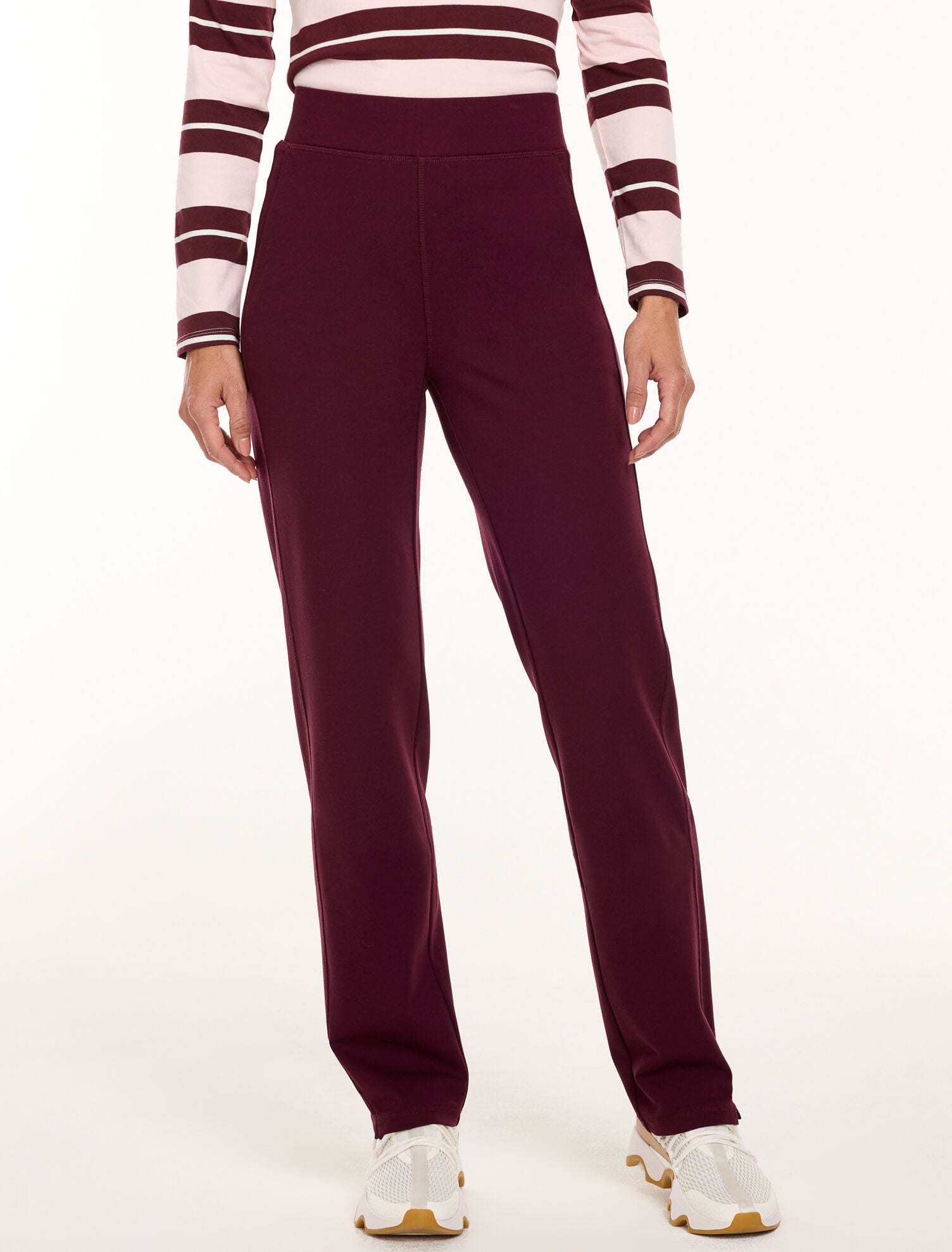 Tech Stretch Straight Leg Pull-On Pants
