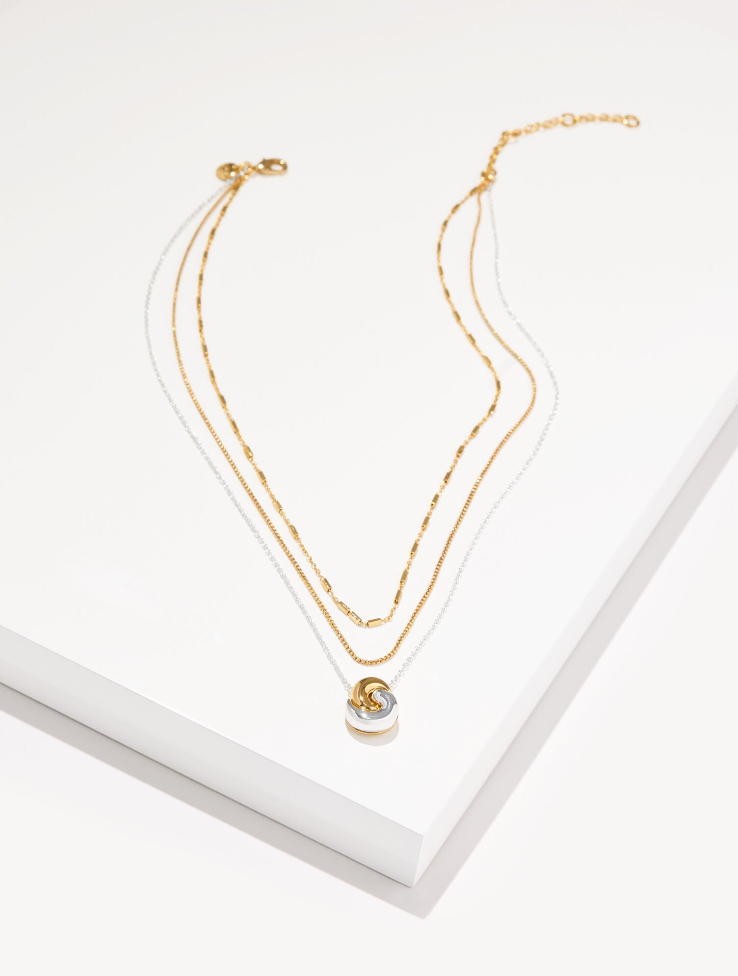 Rope Swirl Layer Necklace
