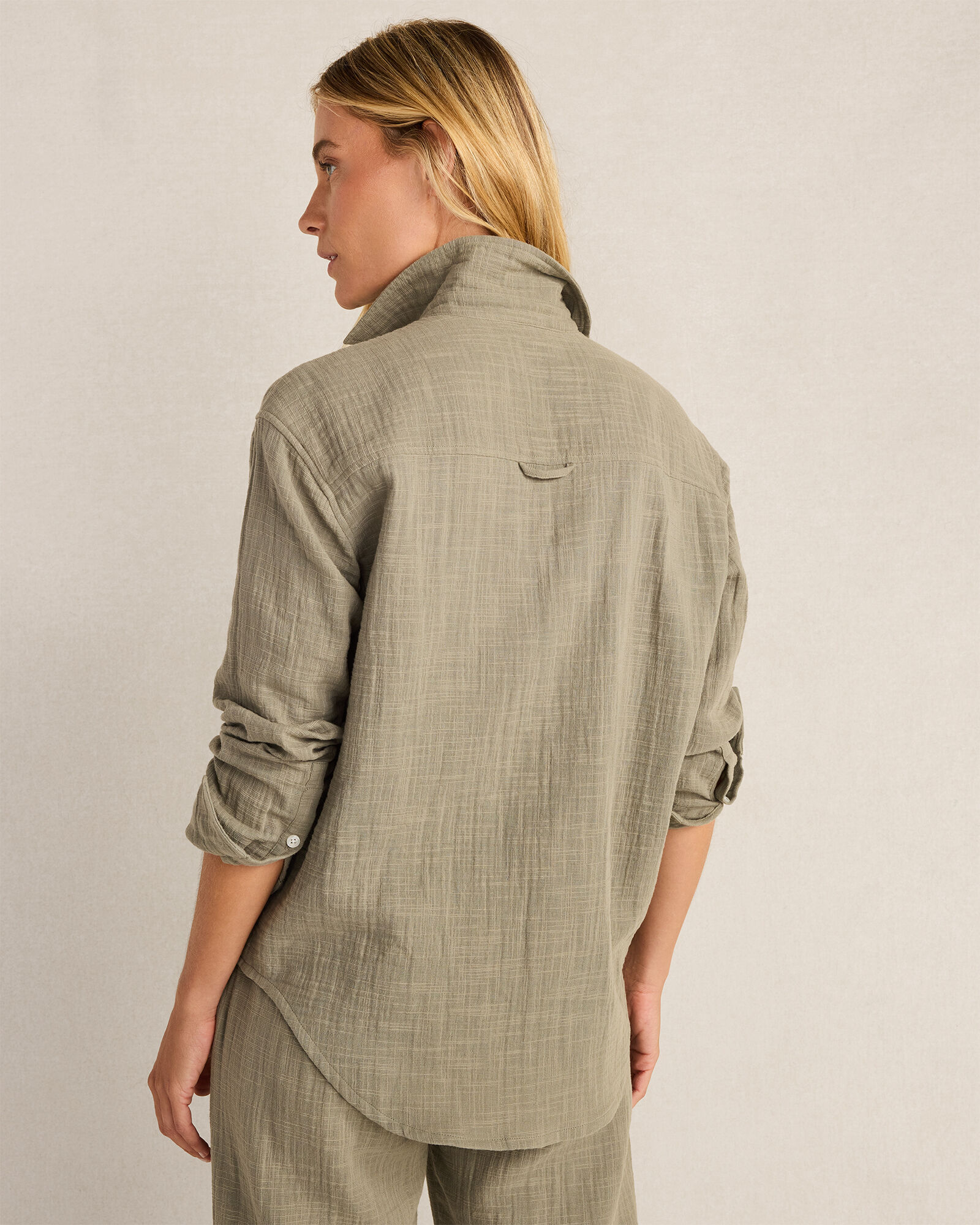 The Daily Shirt in Textured Cotton Gauze