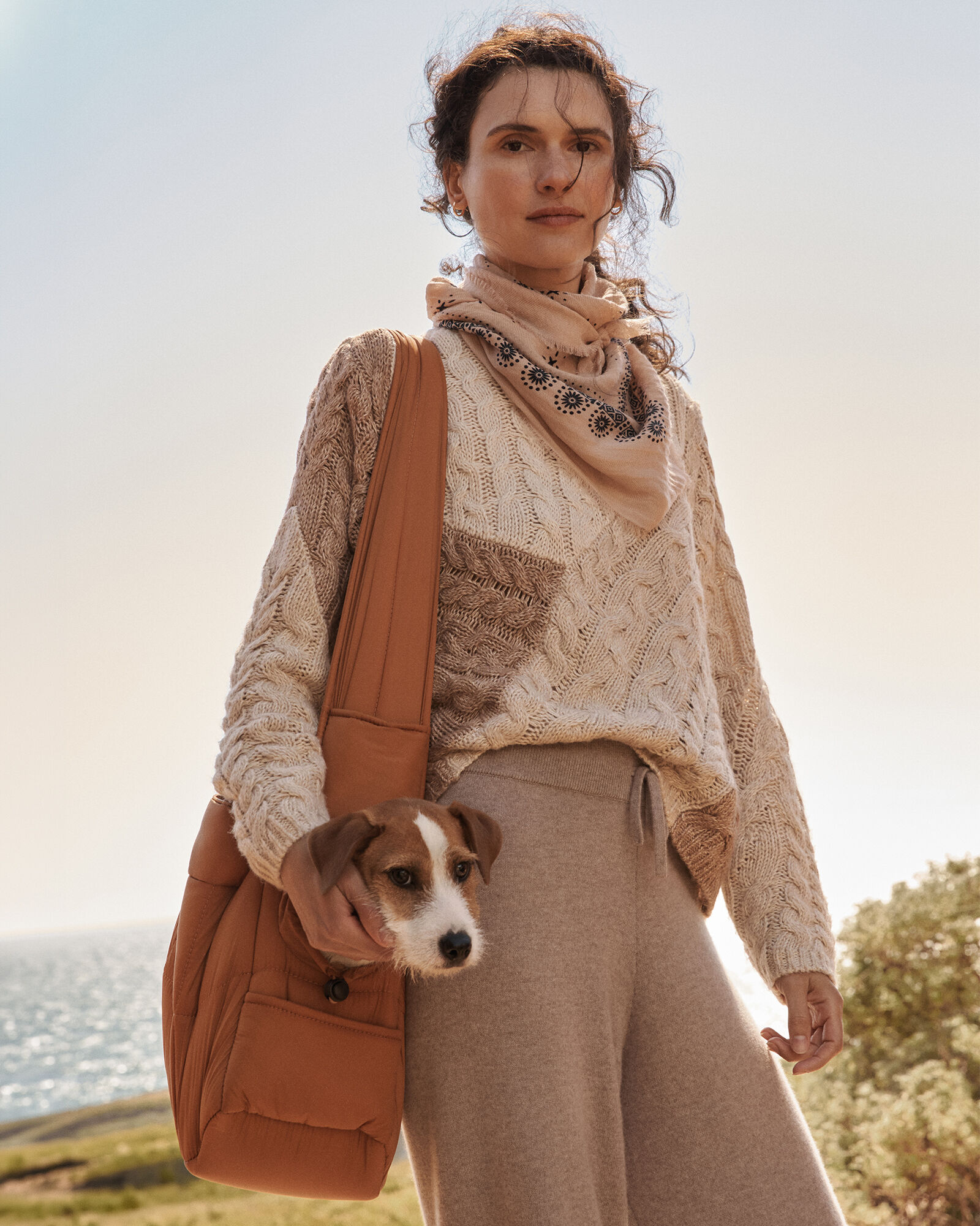 Quilted Dog Bag - thumbnail 3