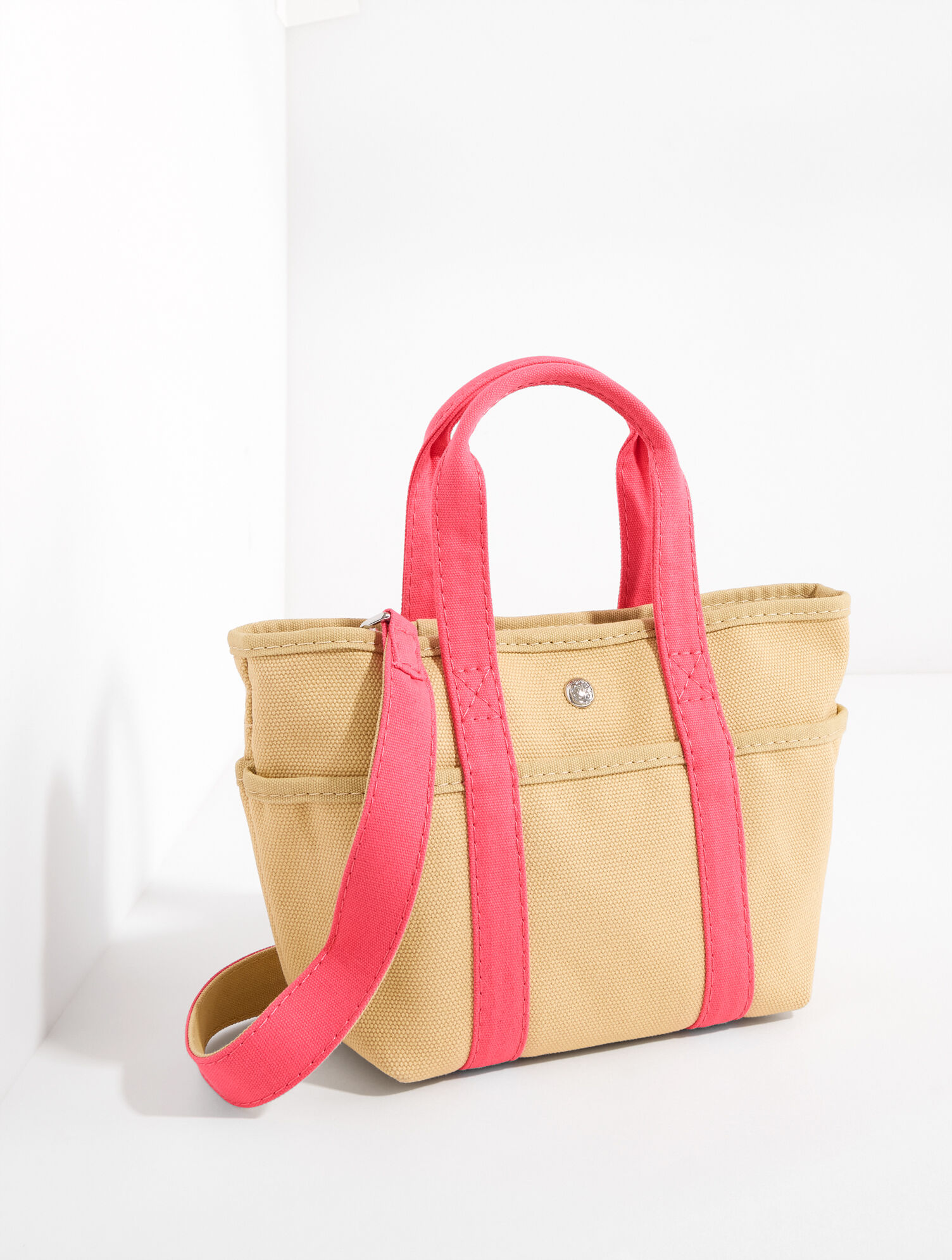 Coastal Classic Crossbody