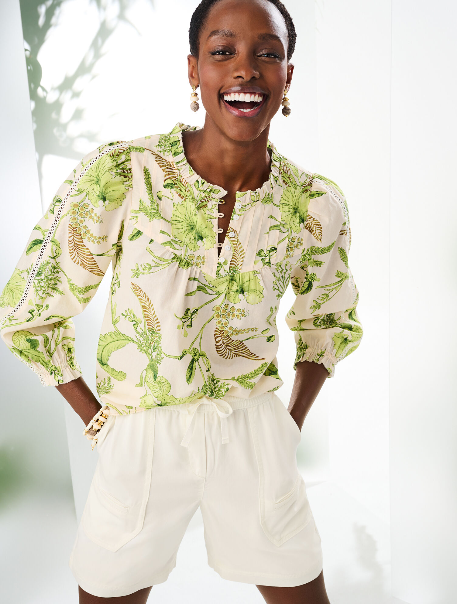 トップス Lig. hem design tops Liv Stitched Top: Surf Spray Texture