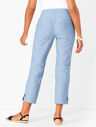 Perfect Crops - Curvy Fit- Chambray