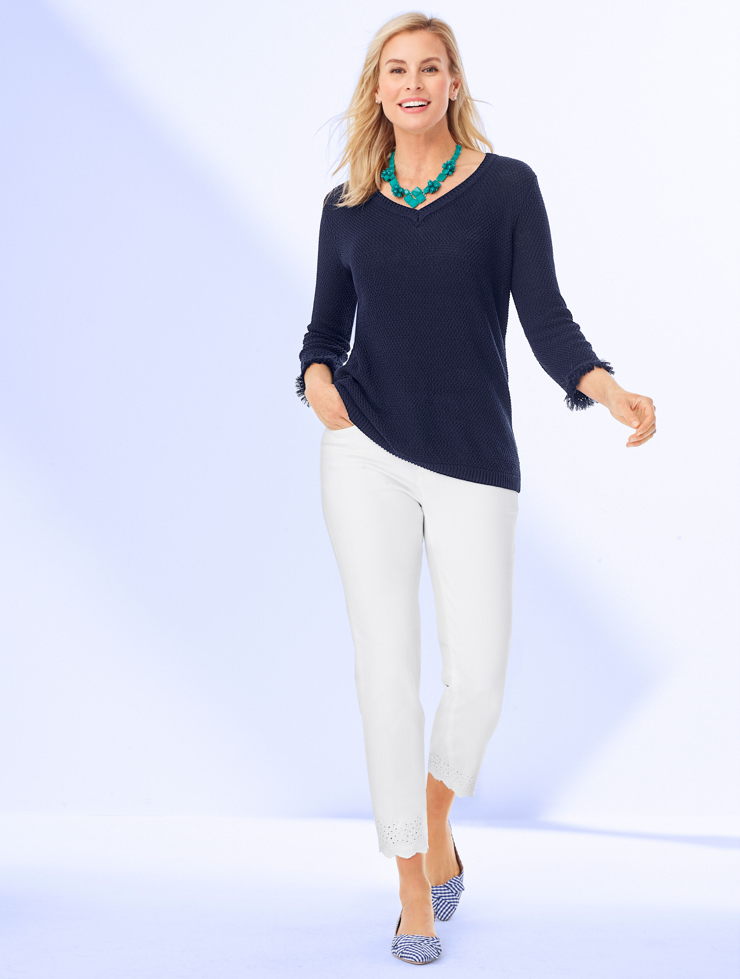 Scallop-Hem Denim Slim Ankle - White