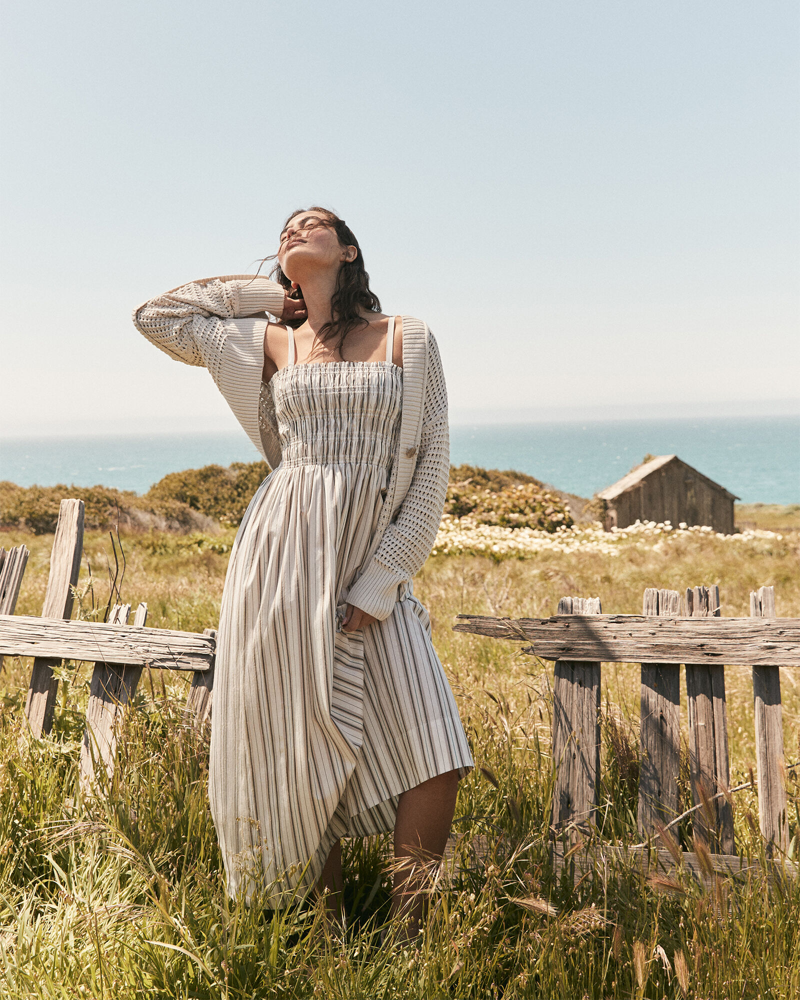poplin cotton midi dress Express Plus Size Women's Cotton Poplin Puff Sleeve Twist Front Cutout Midi Dress With Pockets XL