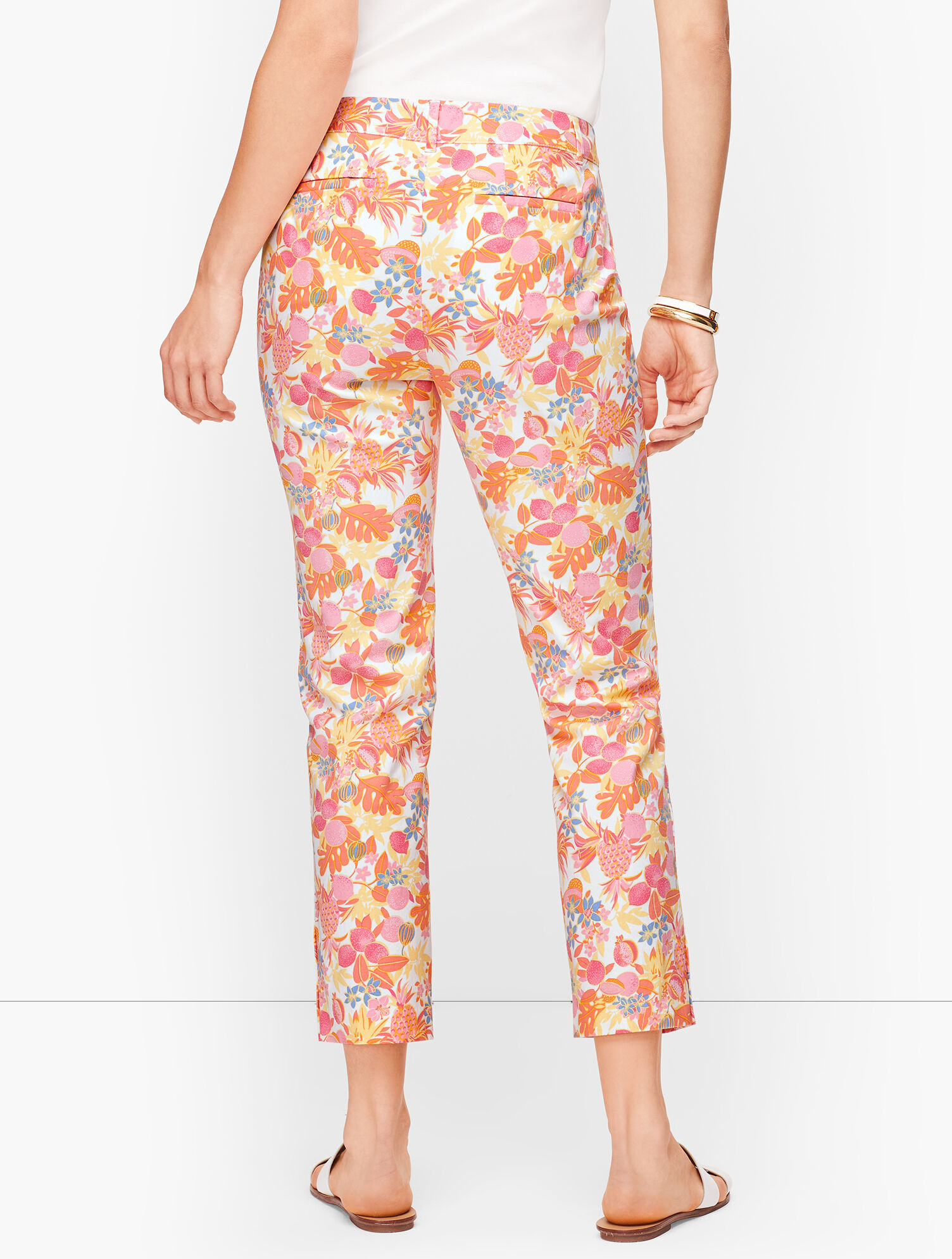 Perfect Crop Pants - Curvy Fit - Fruit &amp; Flowers