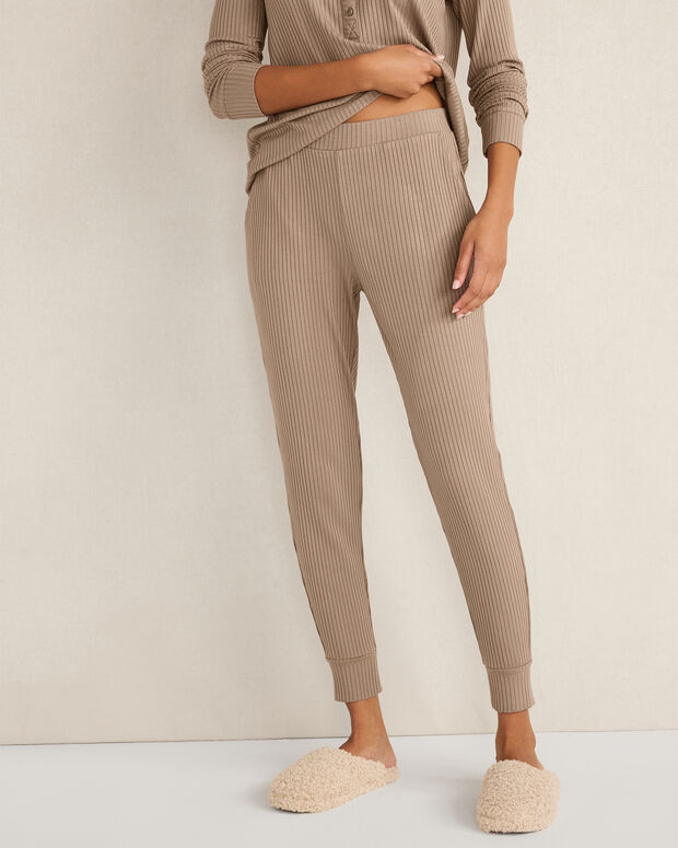 Resti Drapey Rib Knit Joggers