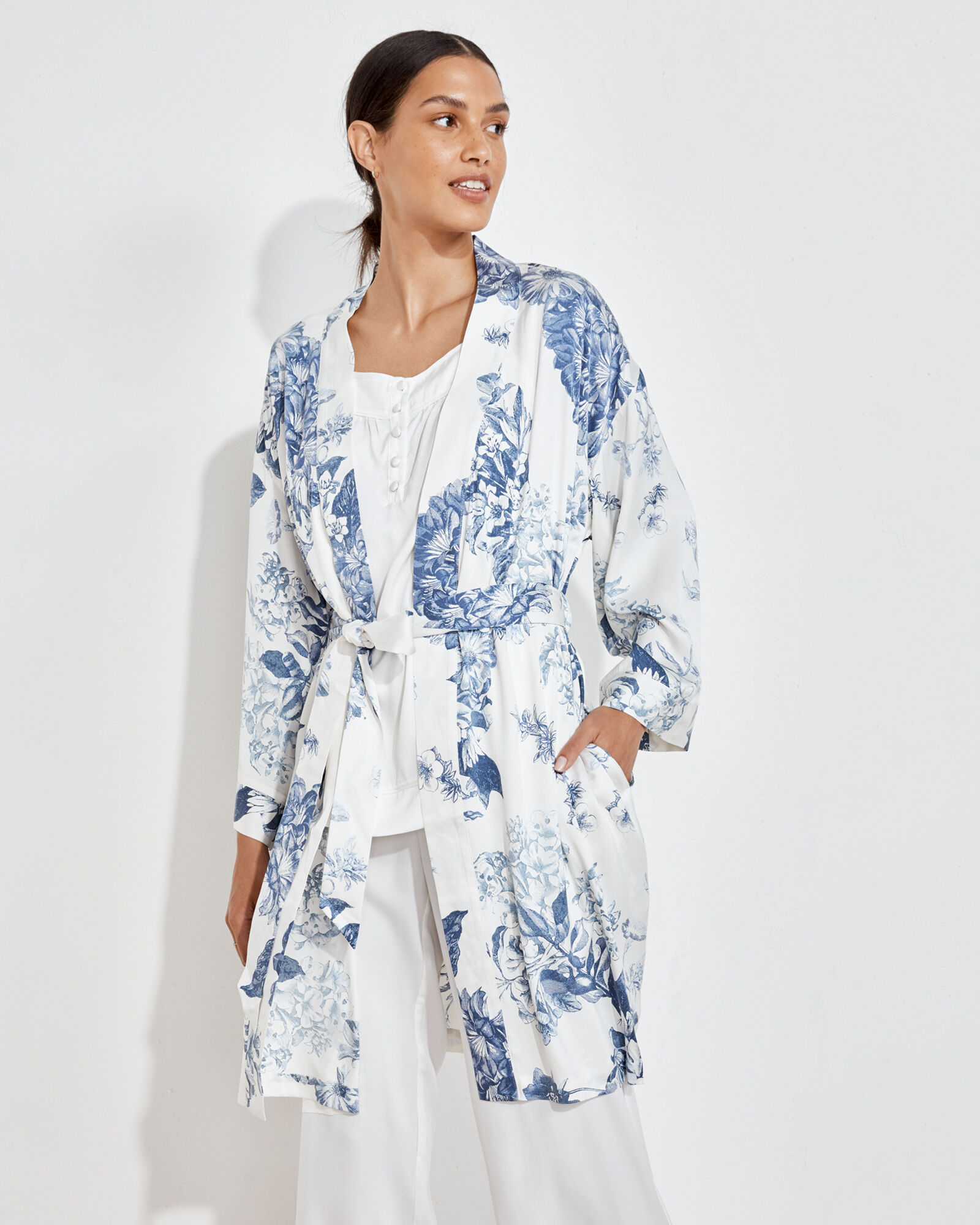 Washable Silk Blooming Toile Robe