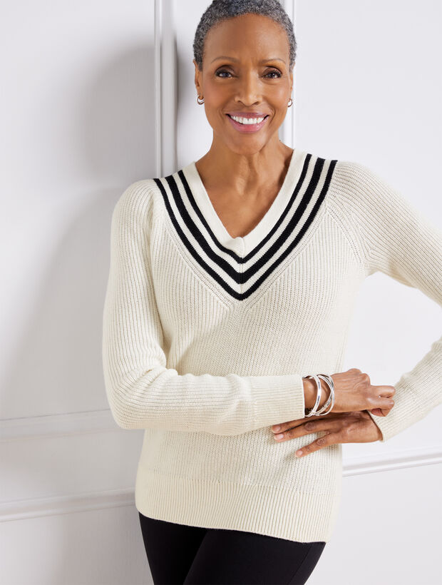 Textured V-Neck Pullover - Tipped