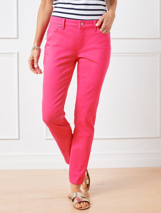 Slim Ankle Jeans - Pigment Dye - Curvy Fit
