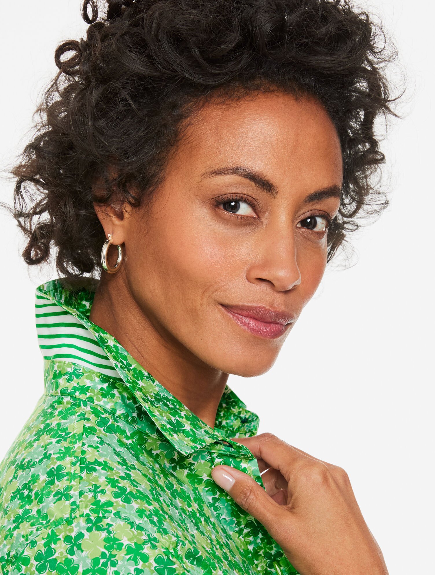 Modern Classic Shirt - Dancing Clovers