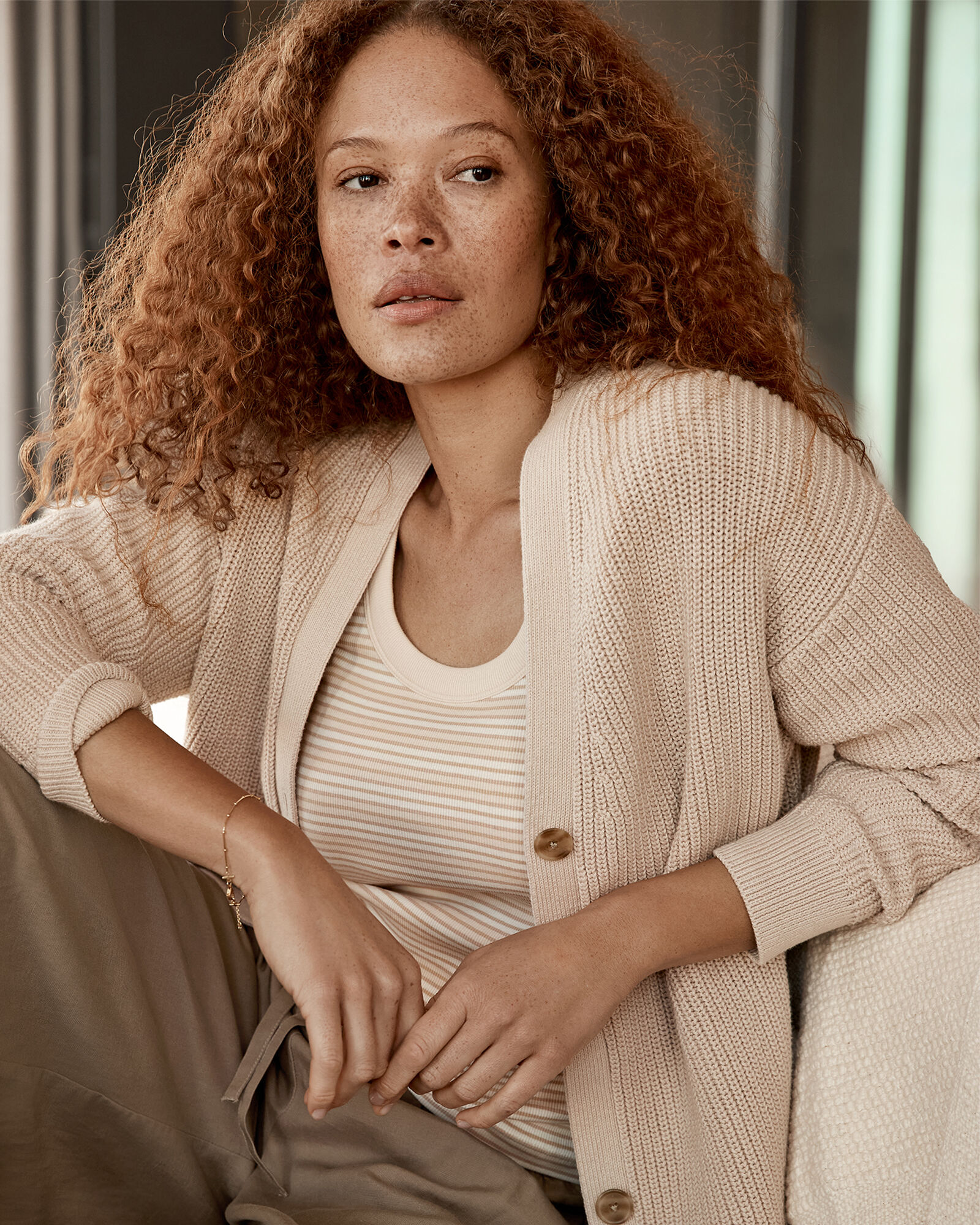 THE TOE シャギーカーディガン　ベージュ Westminster Shaggy Cardigan – THE TOÉ