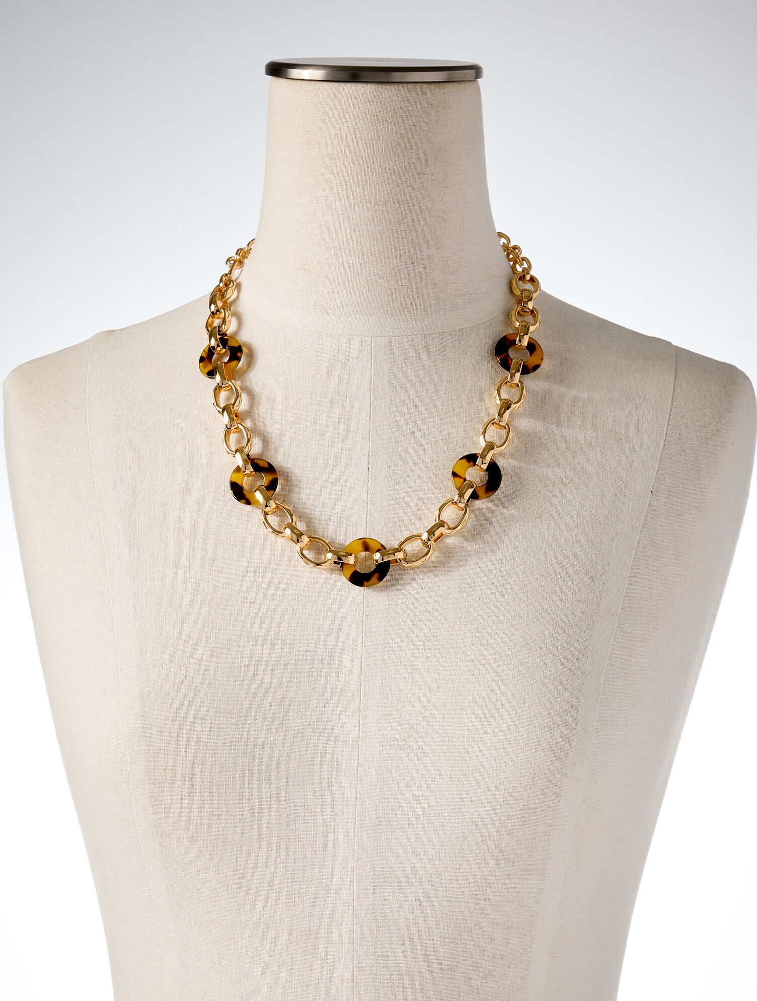 Tort Chain Link Necklace - thumbnail 3