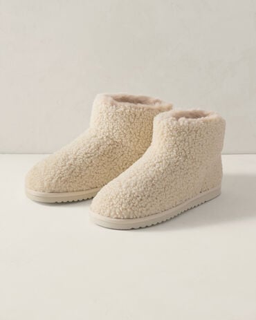 Sherpa Booties