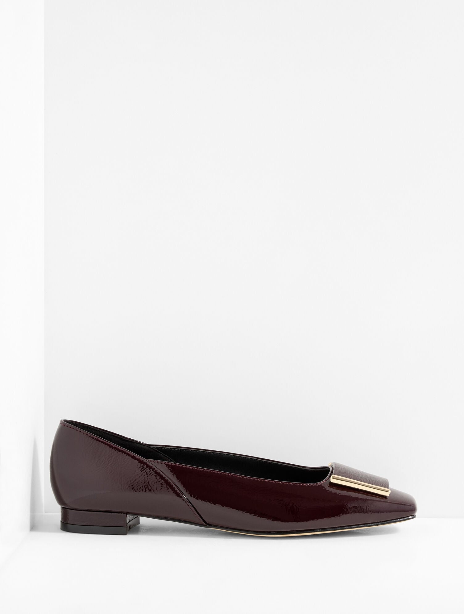 Sutton Ornament Flats - Crinkle Patent - thumbnail 3