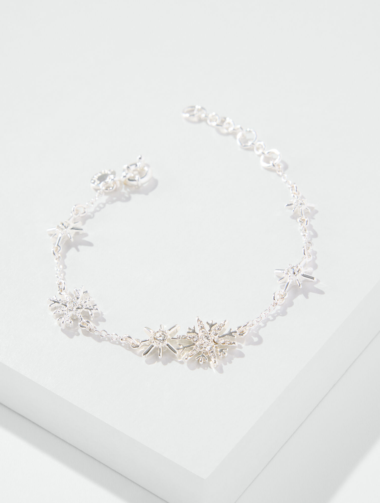 Sparkling Snowflakes Bracelet