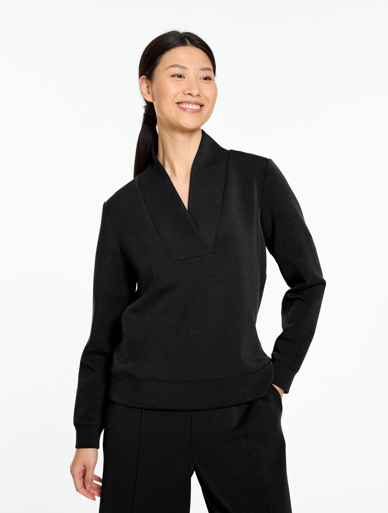 AirKnit Stretch Ribbed V-Neck Pullover